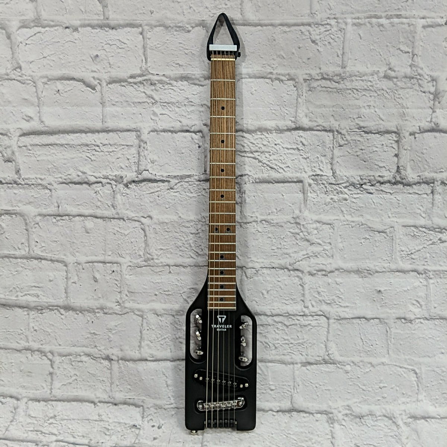 Traveler Electric Guitar Black