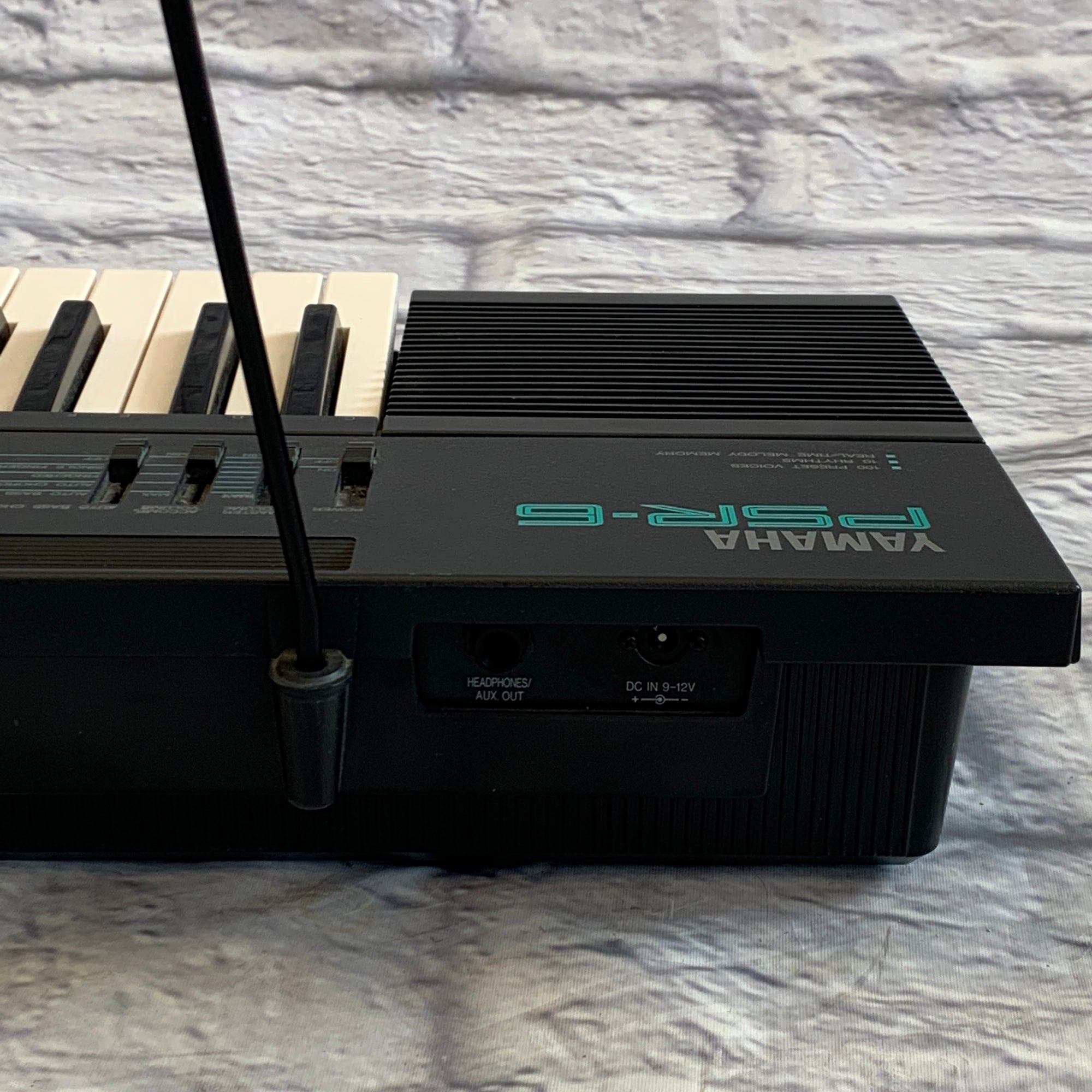 Yamaha PSR-6 Synthesizer - Evolution Music