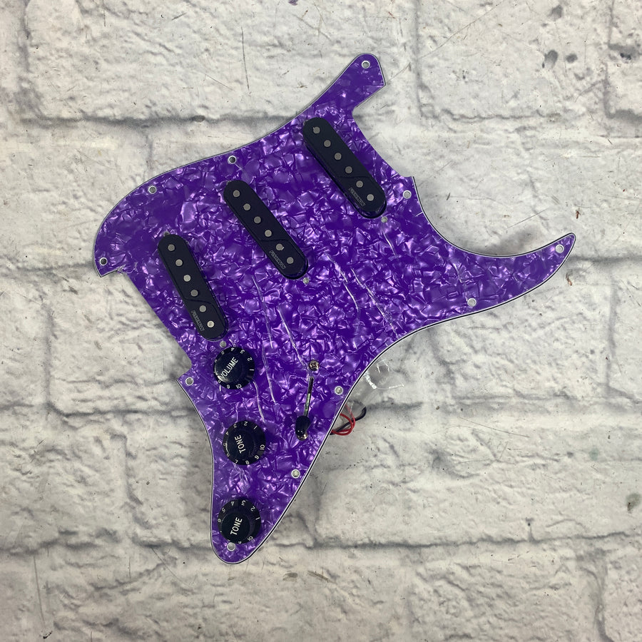 Fishman Fluence Loaded Stratocaster Pickguard Purple Pearloid