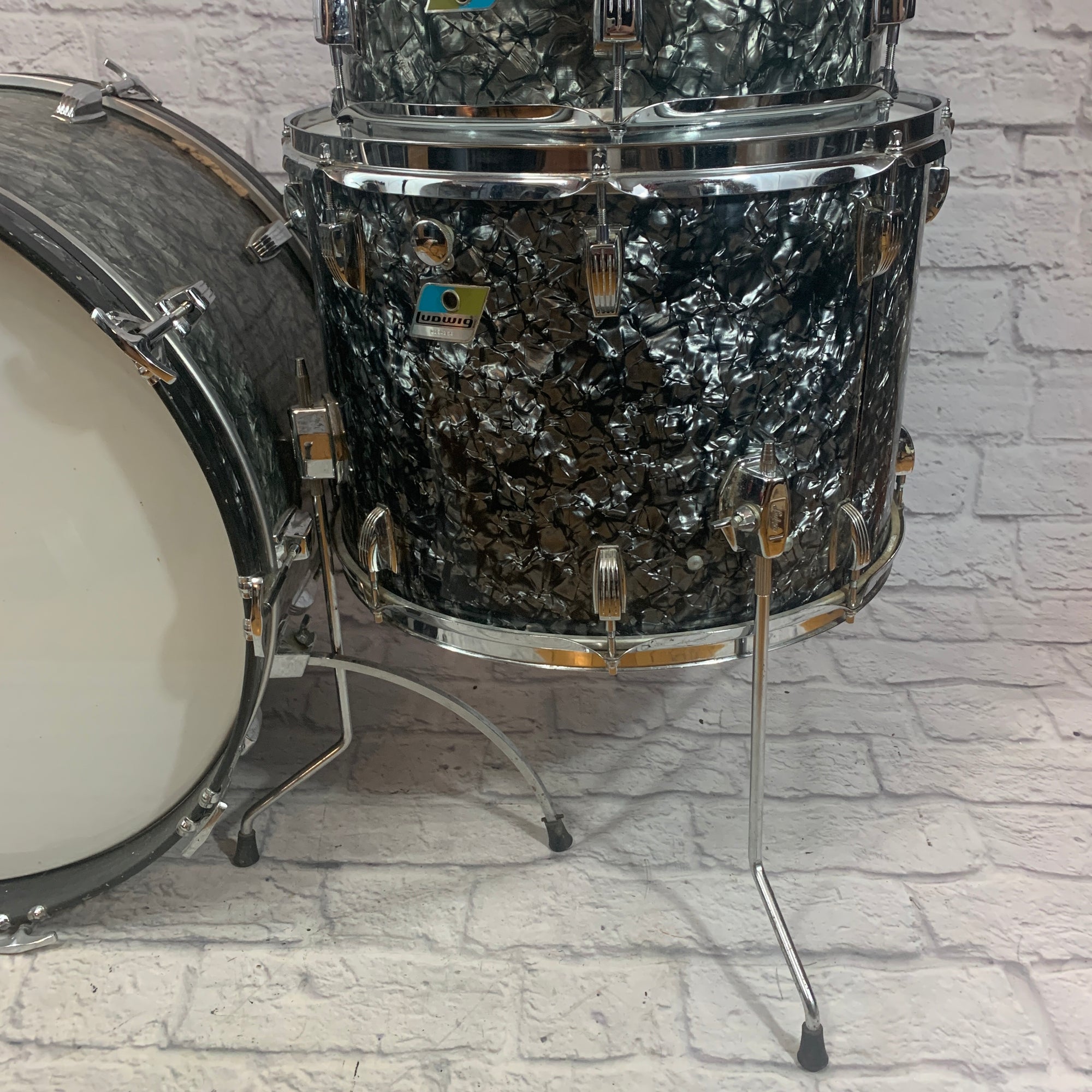 Vintage 70s Ludwig Black Diamond Pearl Drum Kit