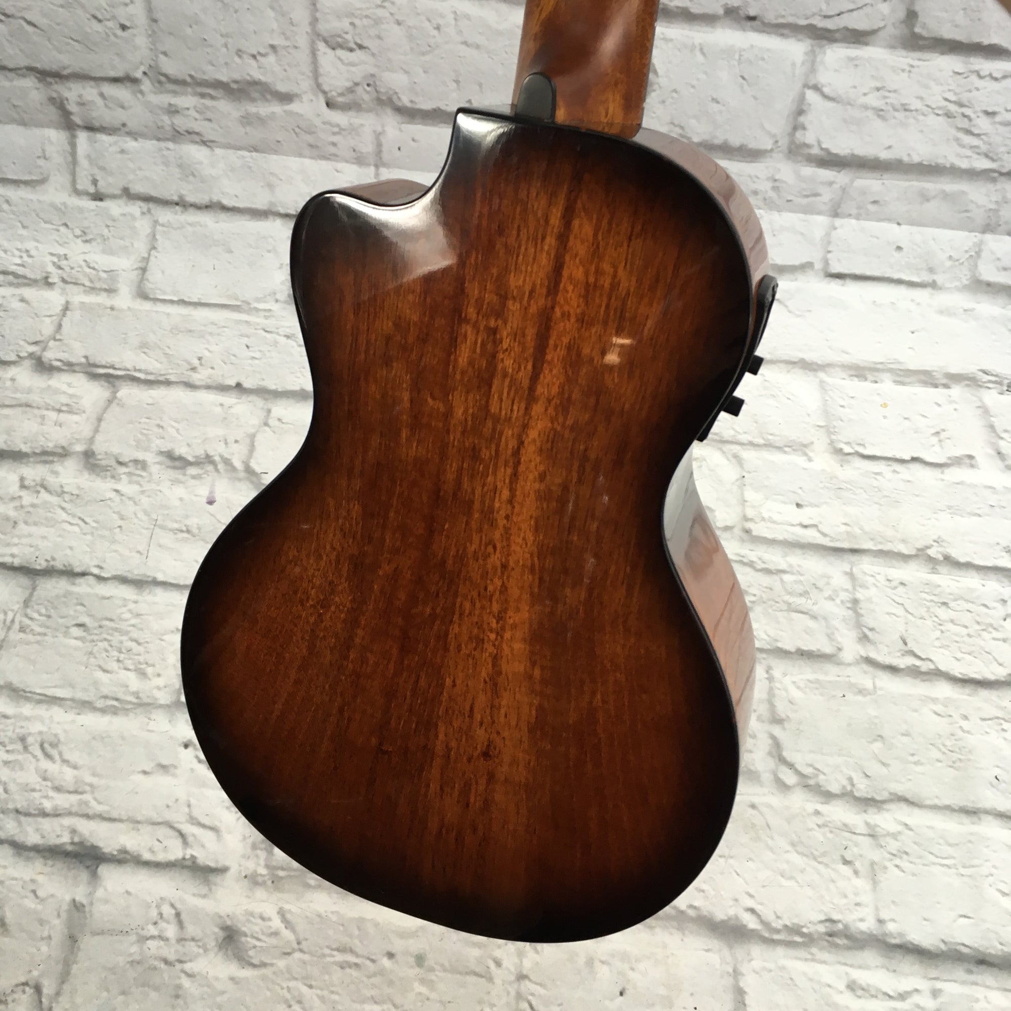 Breedlove Ex Cu Ce Bo Concert Ukulele