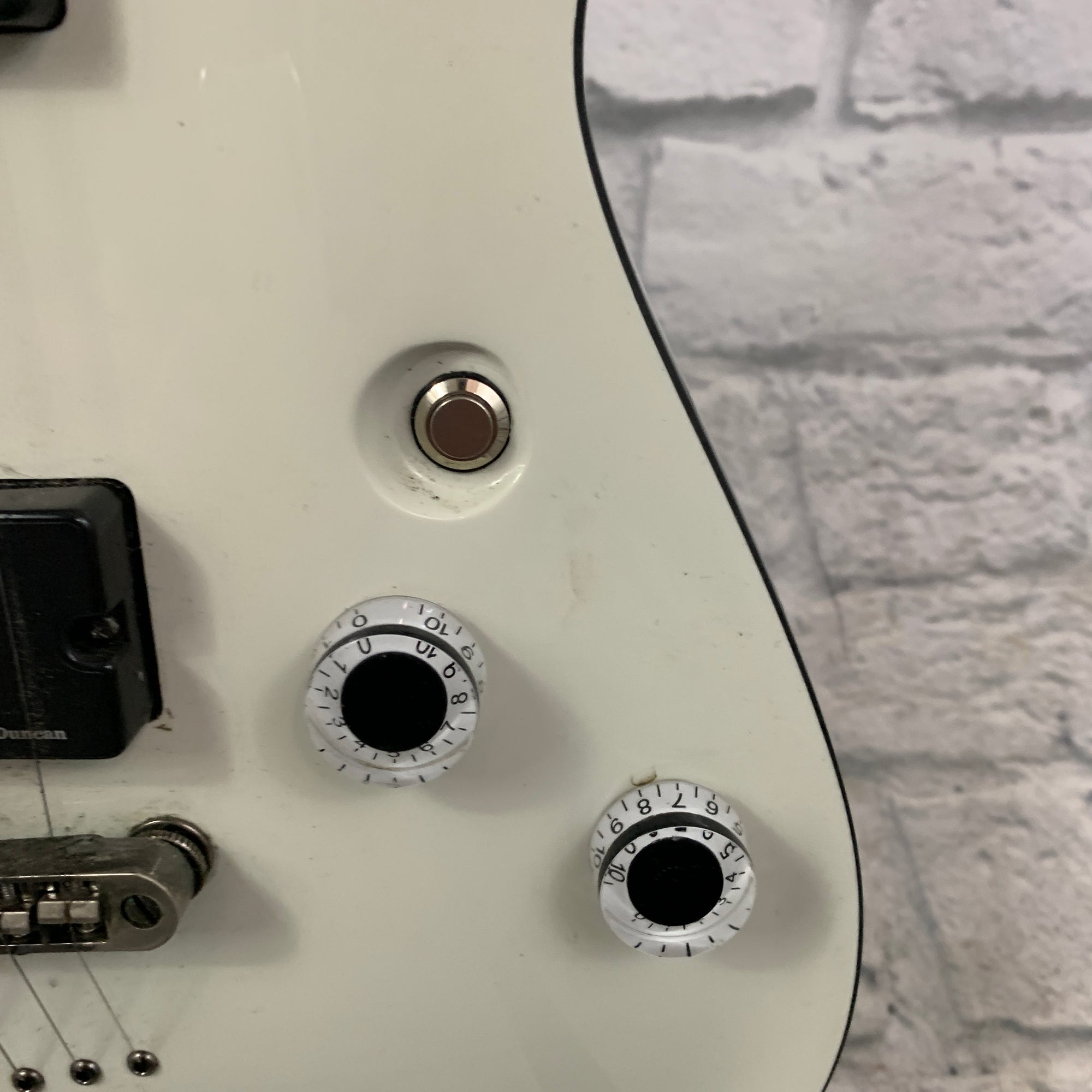 Schecter 7 String Electric Guitar