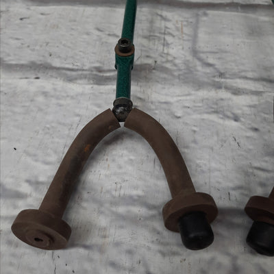 String Swing Guitar Slat Wall Hanger Green Stem Full Rotation (4 Pack)