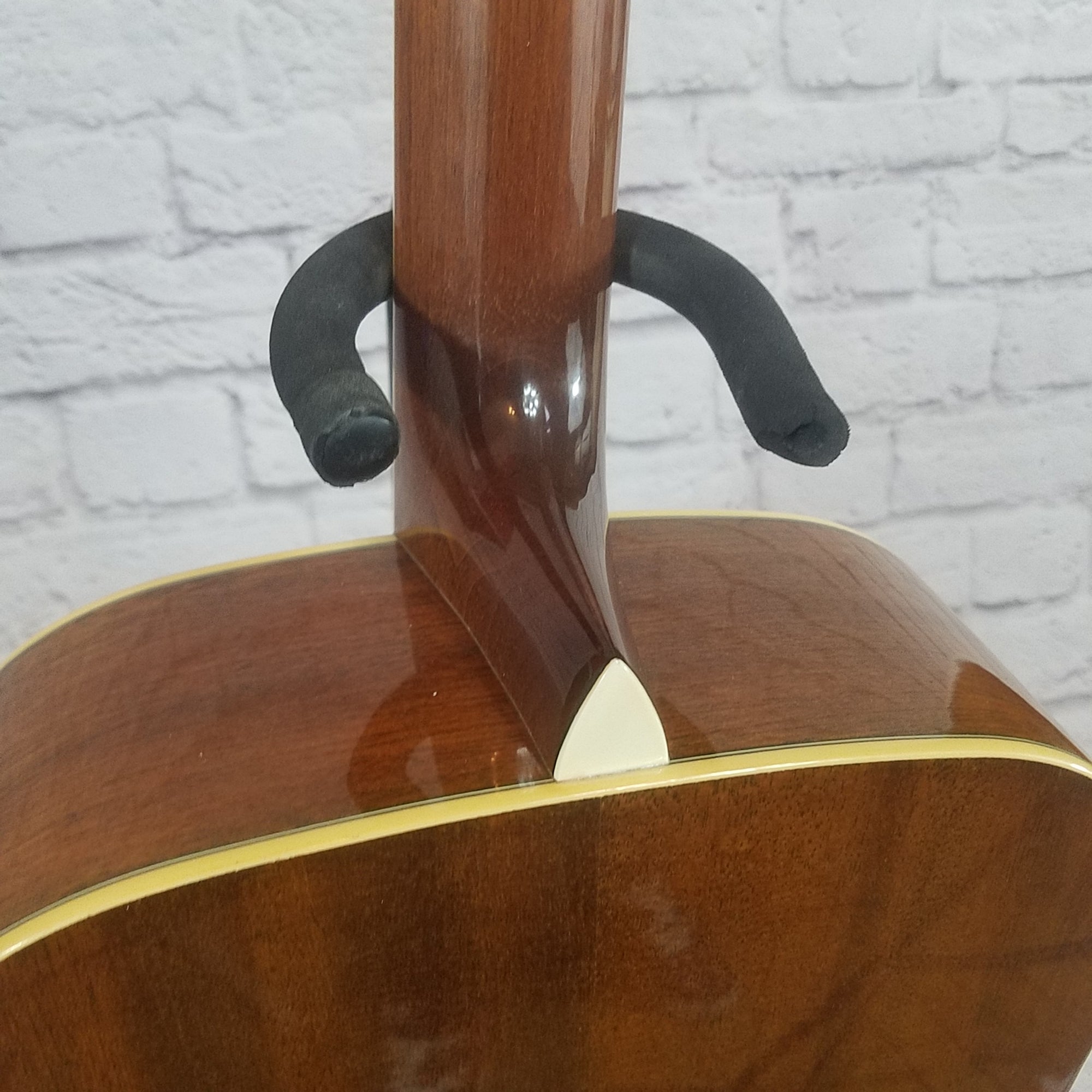 Jasmine s38 Acoustic Guitar - Evolution Music