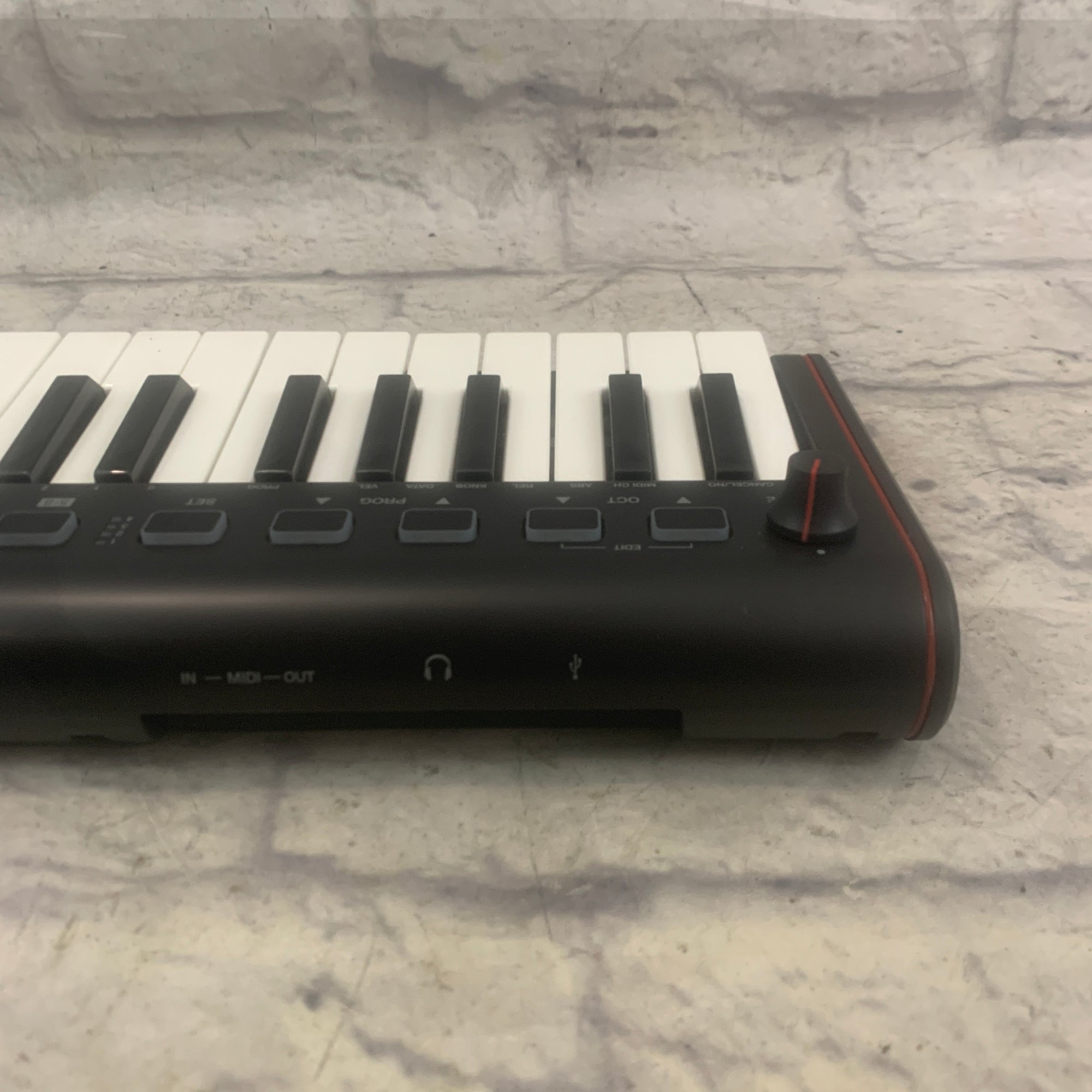IK Multimedia iRig Keys 2 Midi