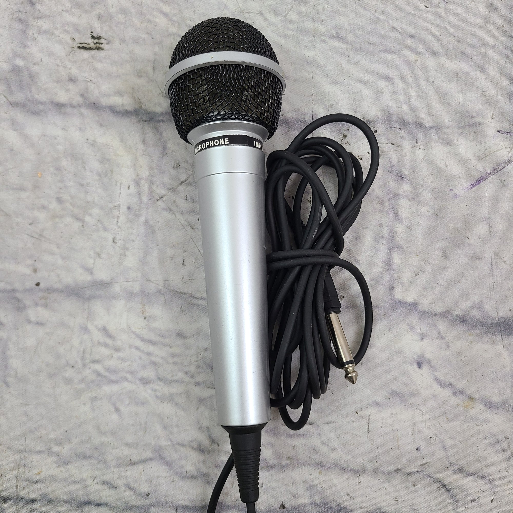 Unknown Dynamic Mic Microphone