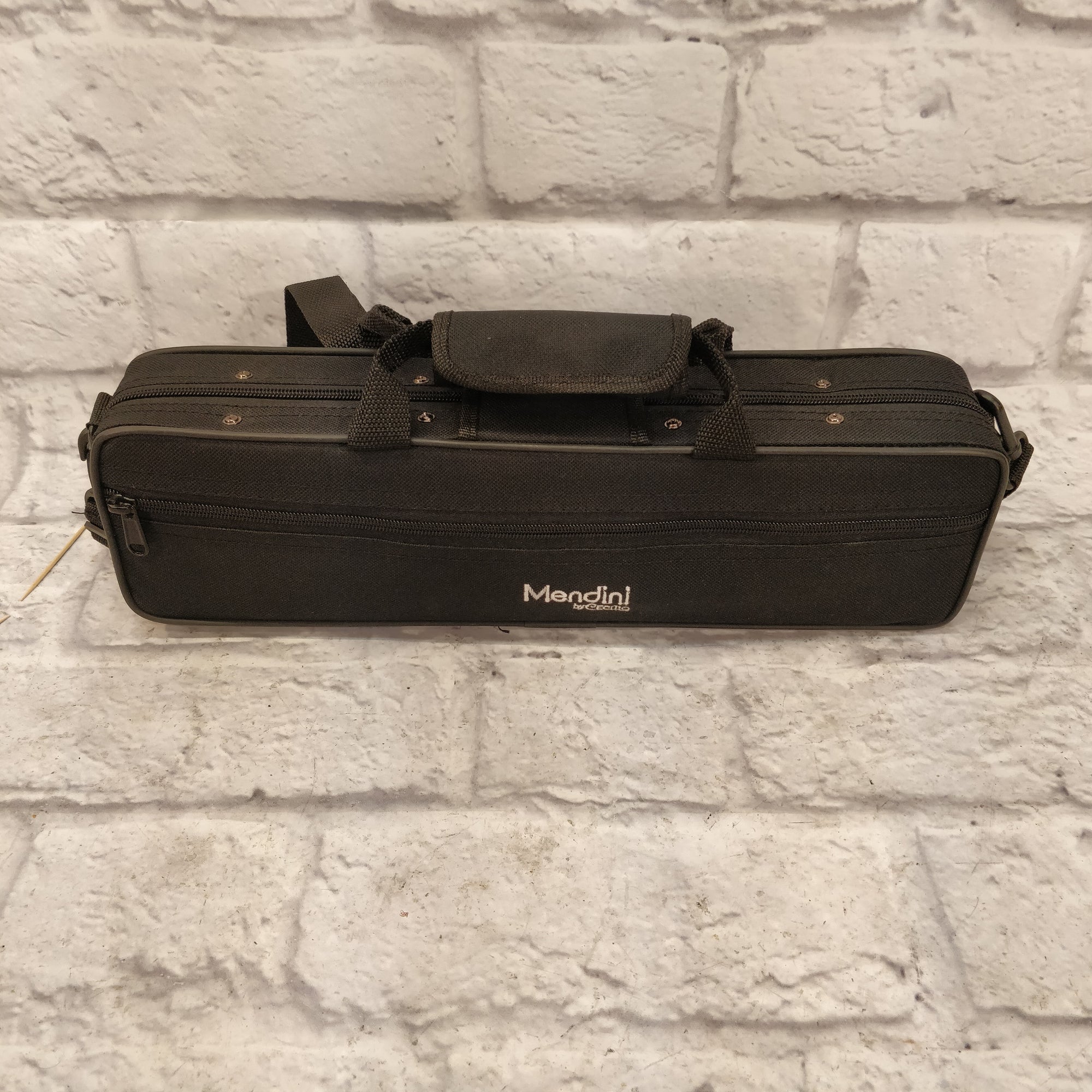 Mendini by Cecilio Flute w Case