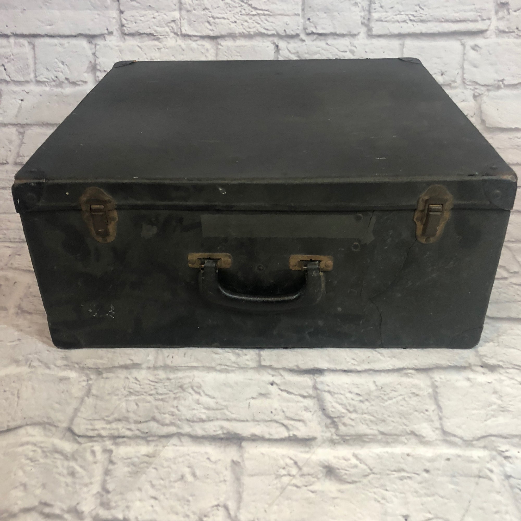 DAMAGED Vintage Unknown 13x7.5 Fiber Snare Drum Case