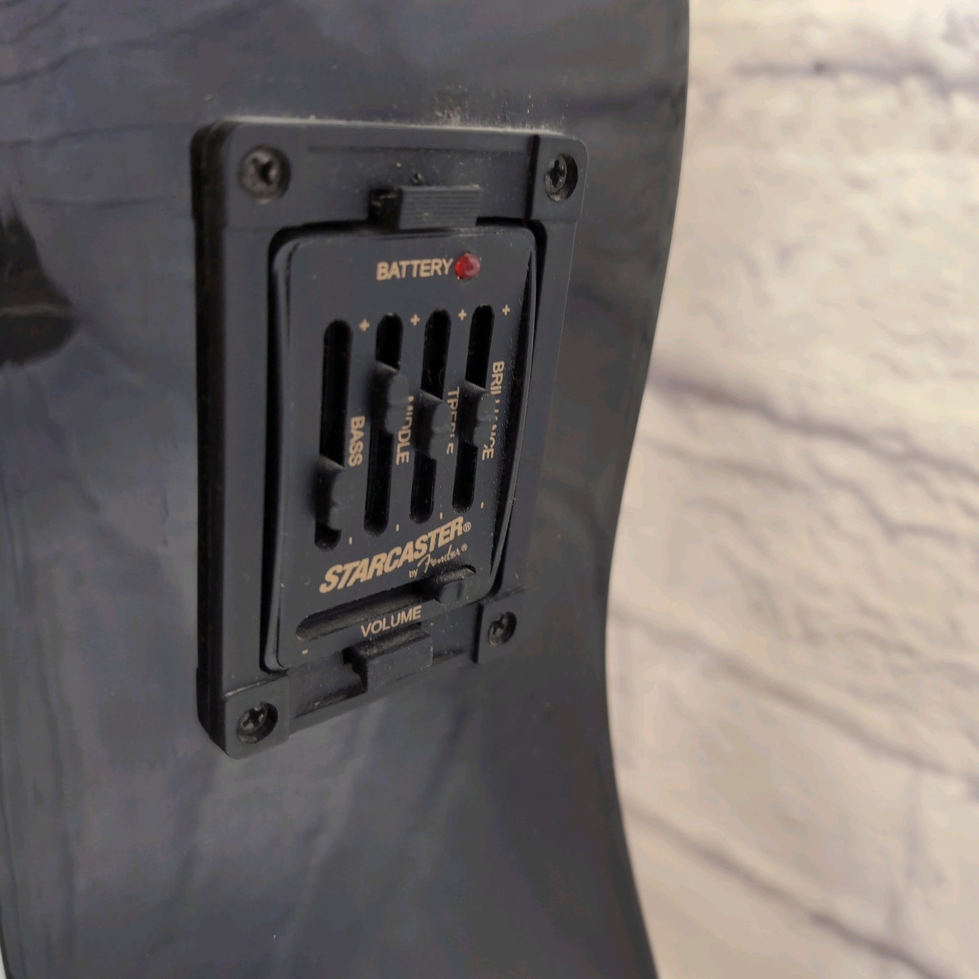 Fender Starcaster Acoustic AS IS Bridge Lift