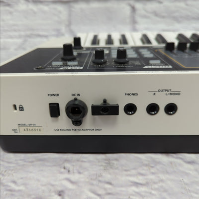 Roland SH-01 Gaia 37-Key Digital Synthesizer