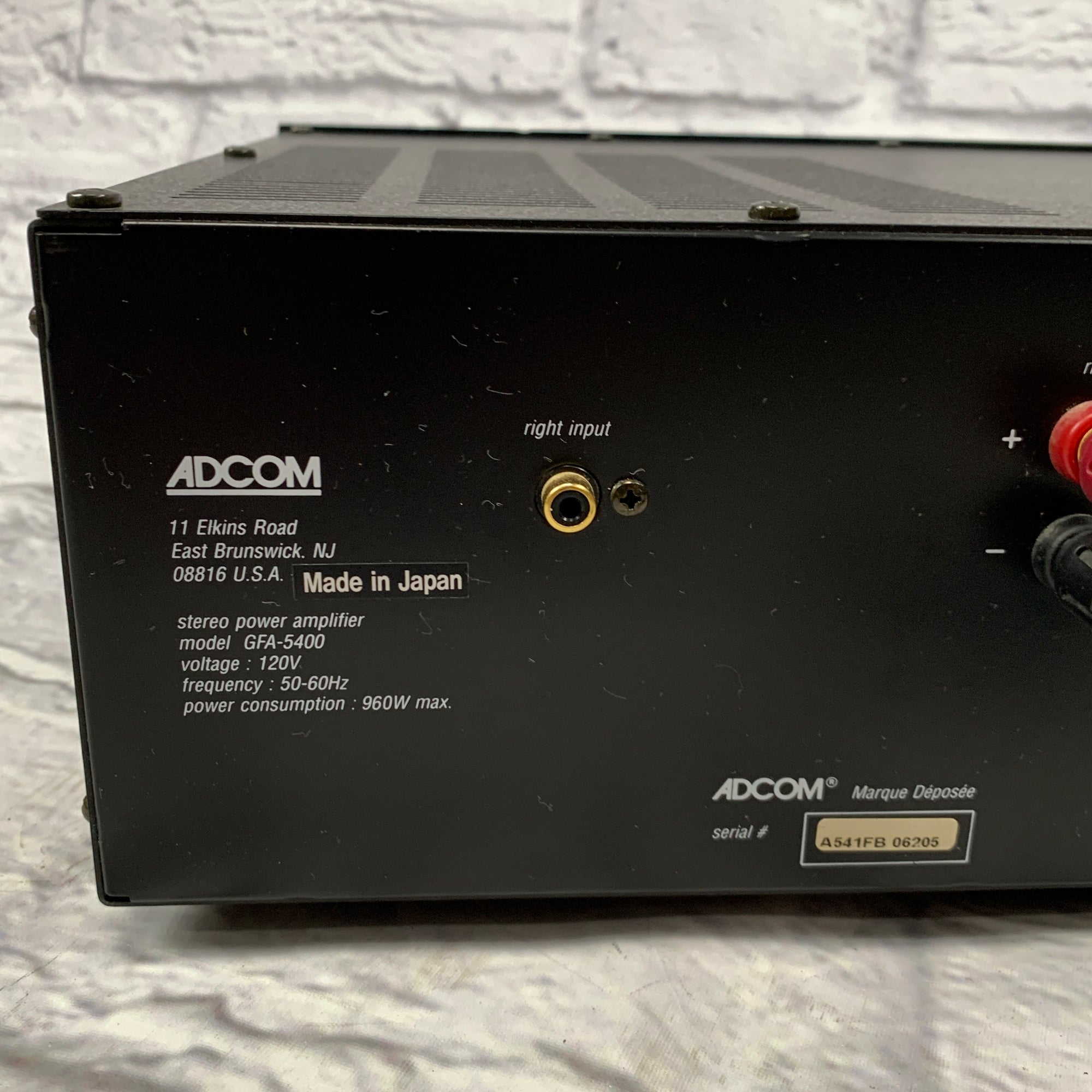 Adcom GFA-5400 Power Amplifier