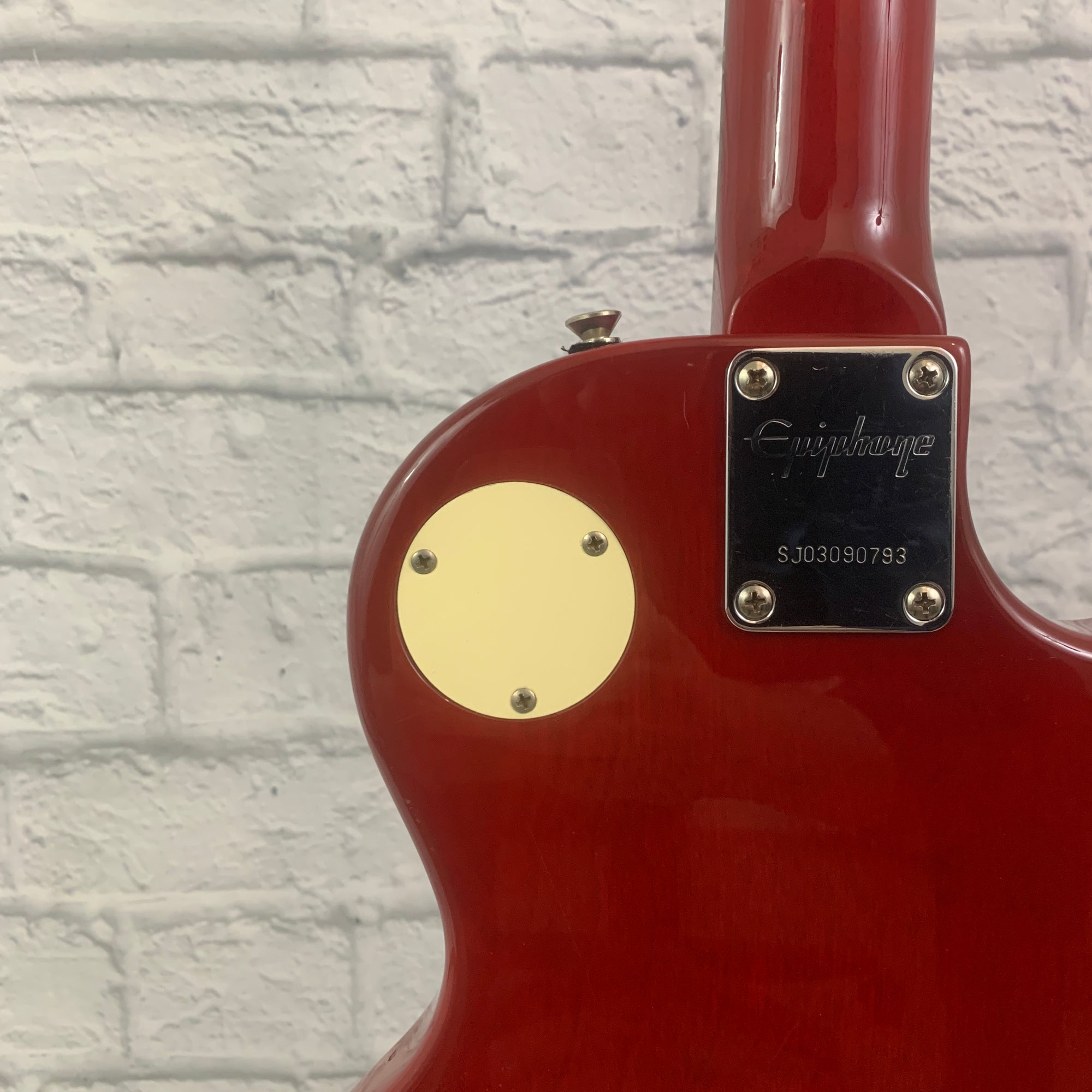 Epiphone Les Paul Studio LT (Left Handed) - Evolution Music Epiphone Les Paul Studio LT (Left Handed) - Evolution Music