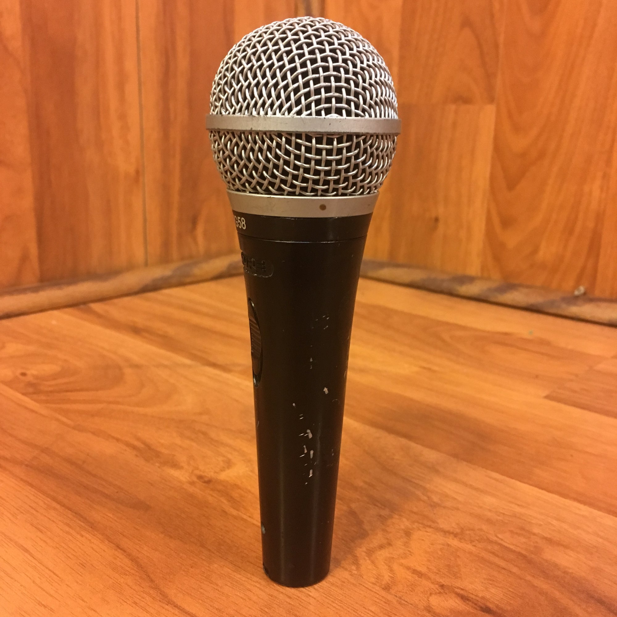 Shure PG58 Vocal Dynamic Microphone