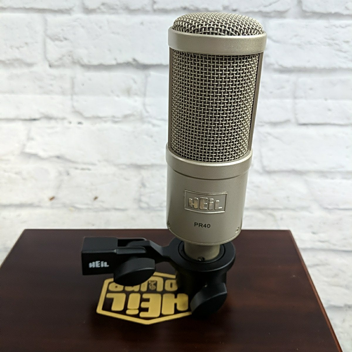 Heil Sound PR40 Large Diaphragm Multipurpose Dynamic Microphone