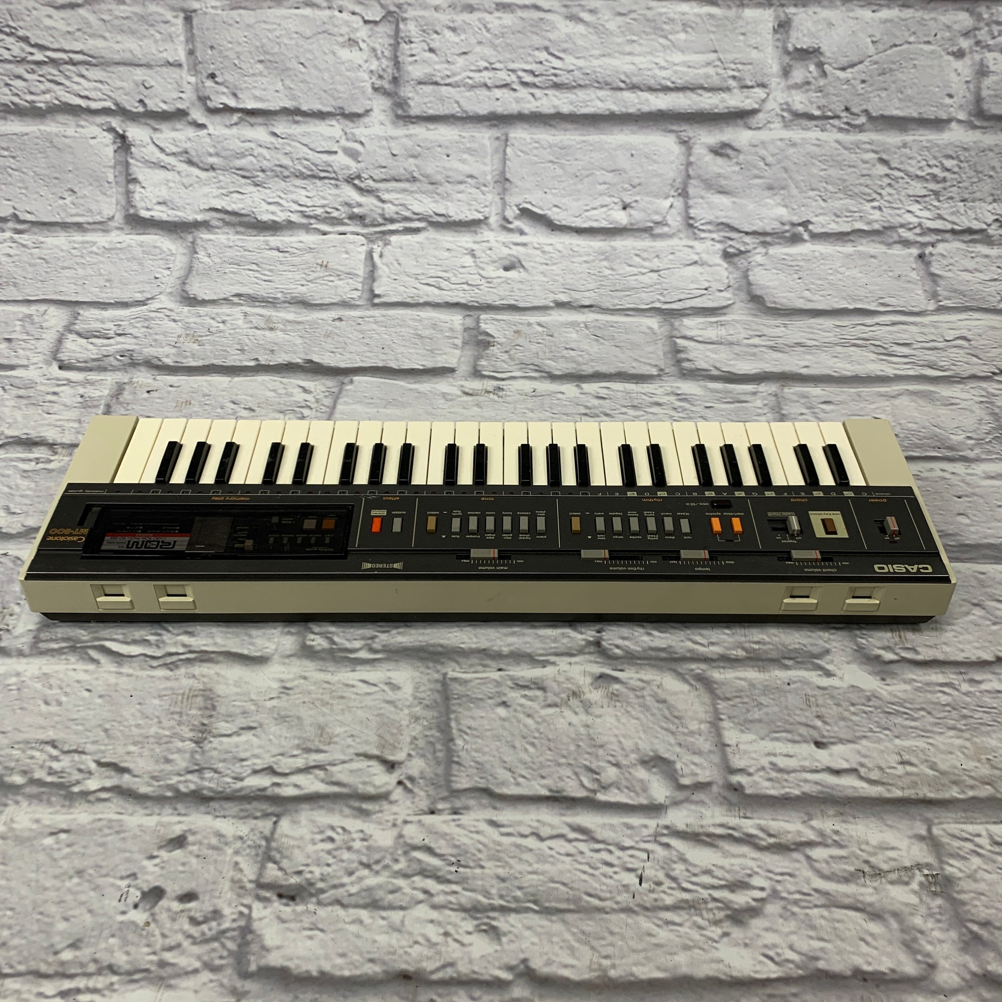 Vintage Casio MT-800 Casiotone 49-Key Synthesizer