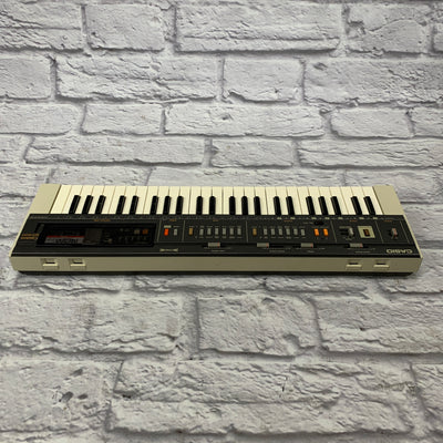 Vintage Casio MT-800 Casiotone 49-Key Synthesizer