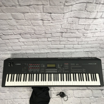 Yamaha MOX8 88 Key Workstation Synthesizer