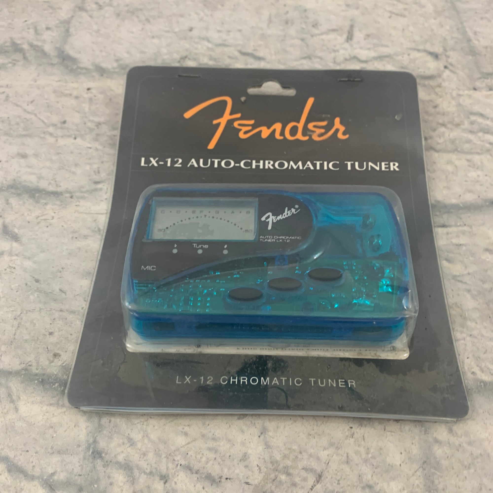 Fender LX-12 Auto Chromatic Guitar Tuner