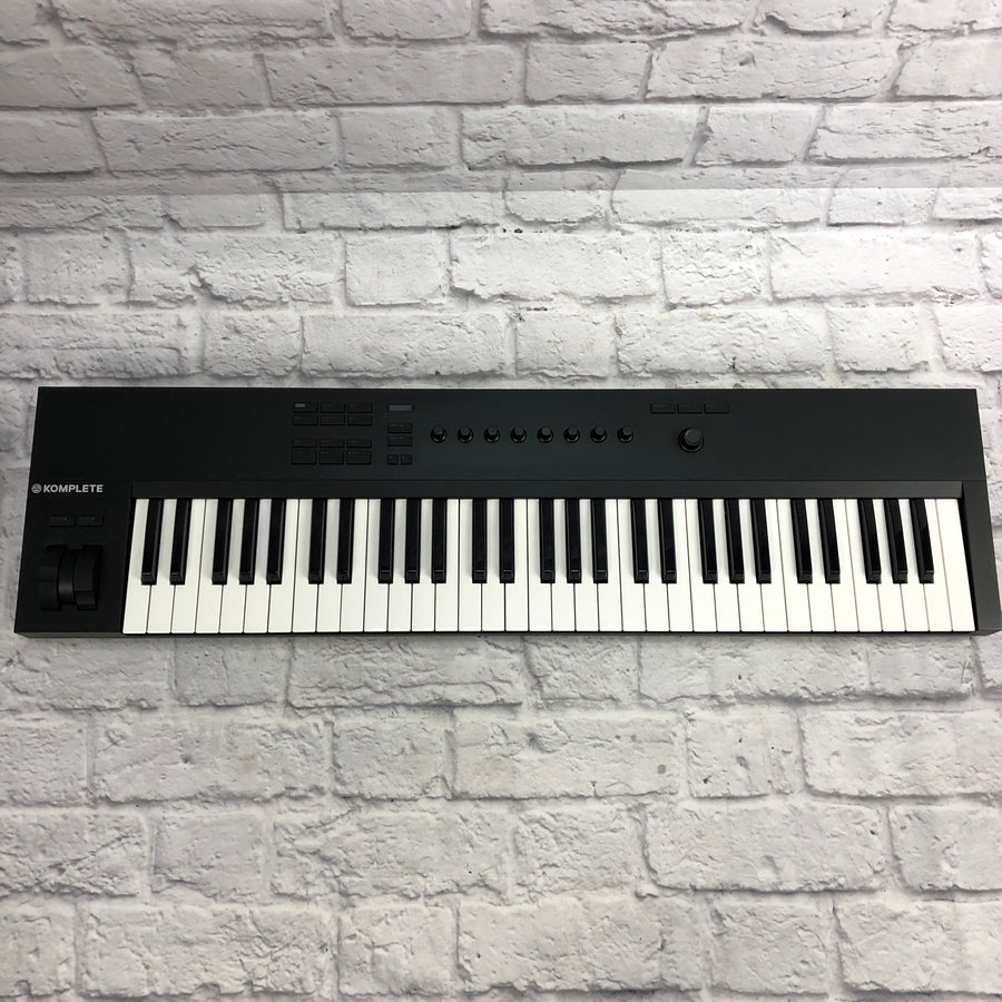 Native Instruments A61 61 Key Controller