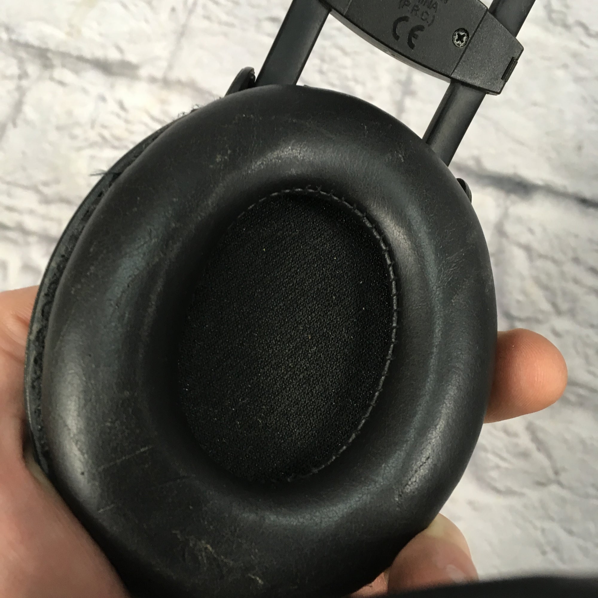 AKG K44 Headphones