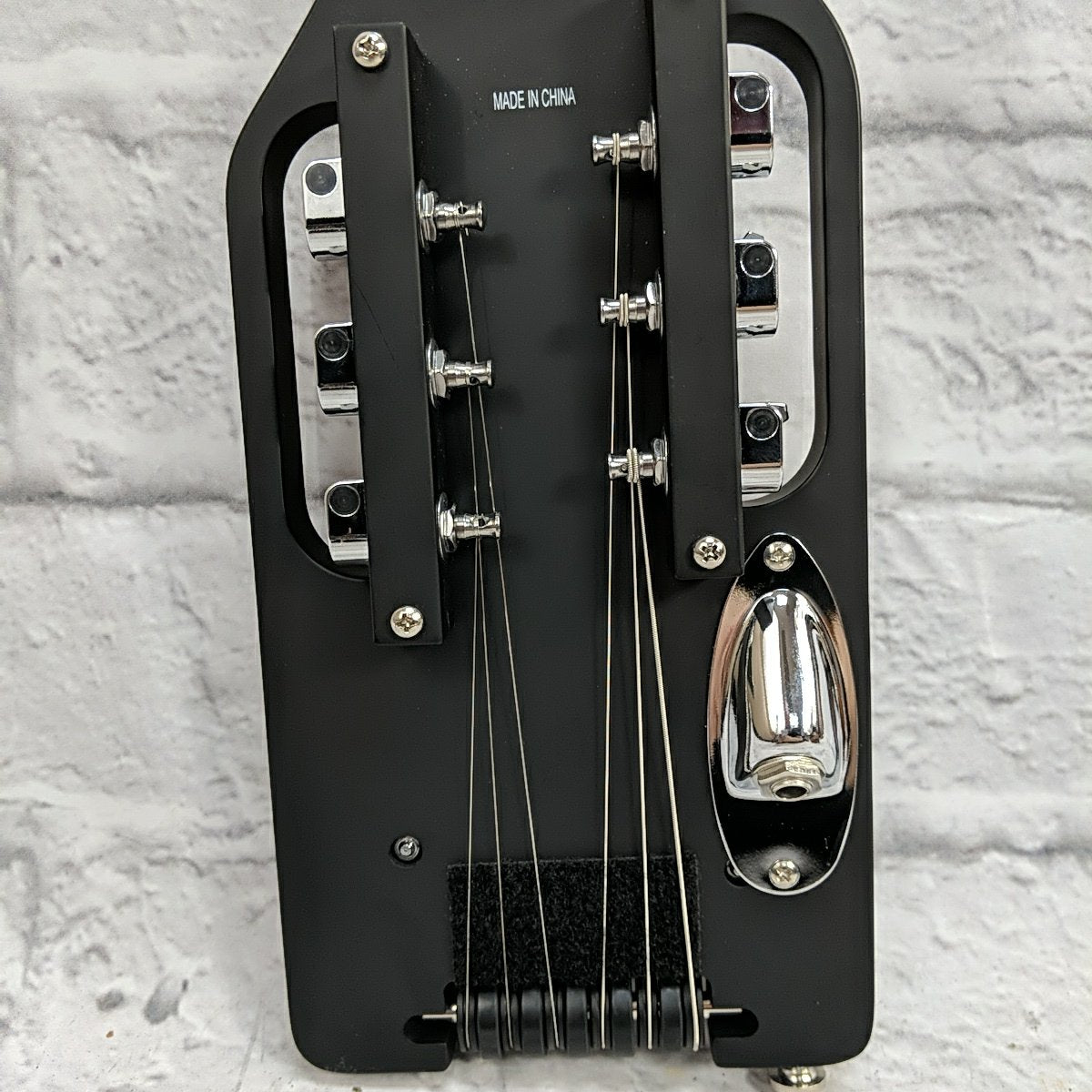 Traveler Electric Guitar Black