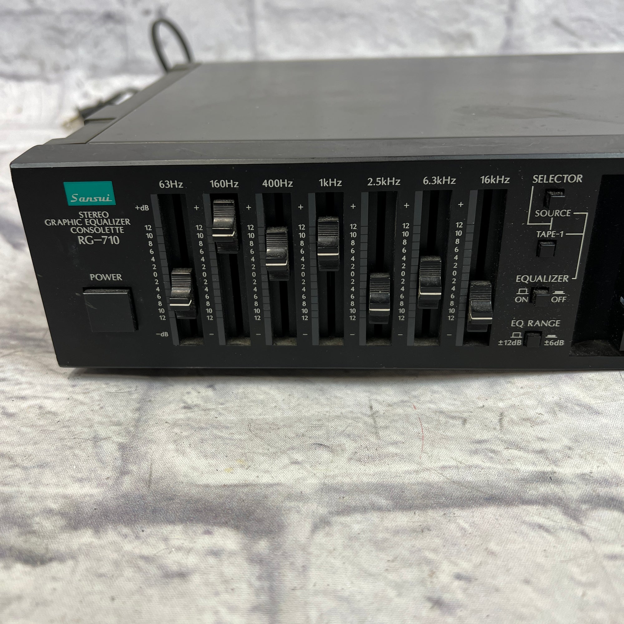ＳＡＮＳＵＩ　RⅡ　ステレオレシーバー Sansui R-410 Stereo Receiver * 20W RMS * – The Turntable Store