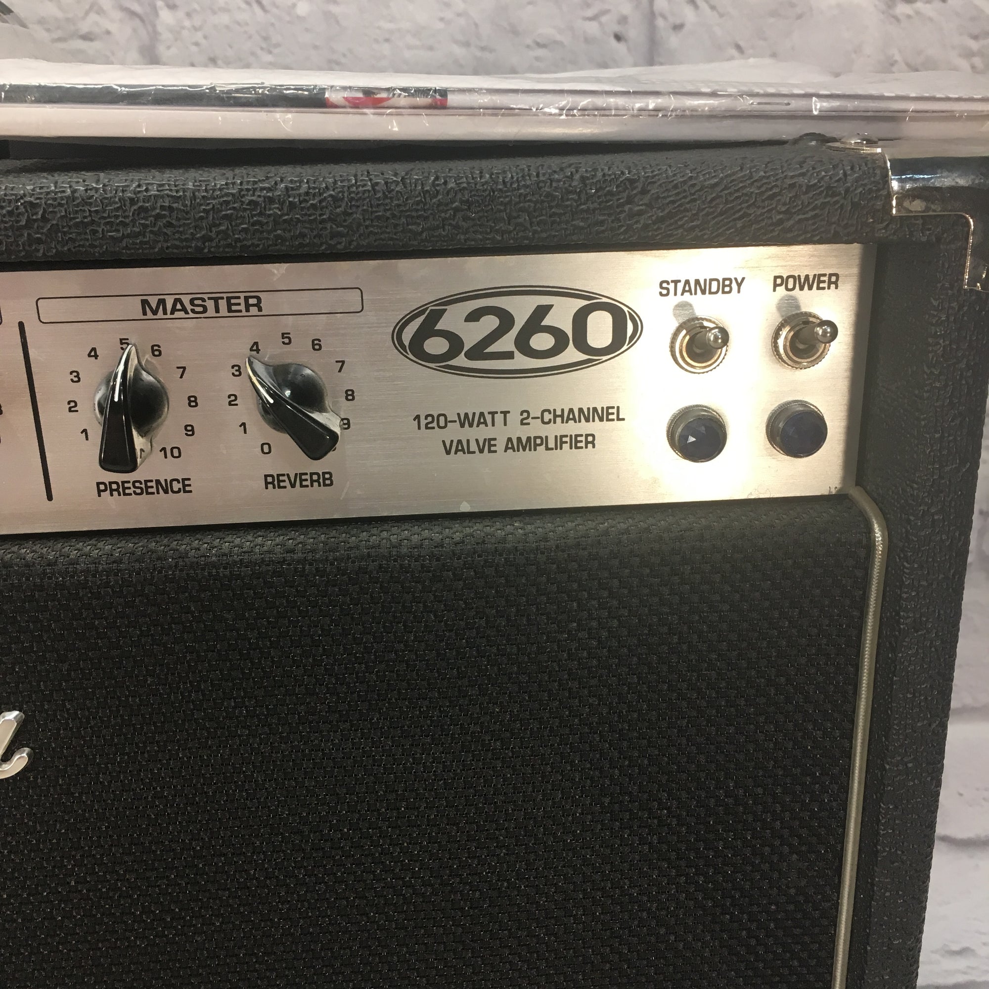 Bugera 6260 120w 212 Combo Amp w Footswitch