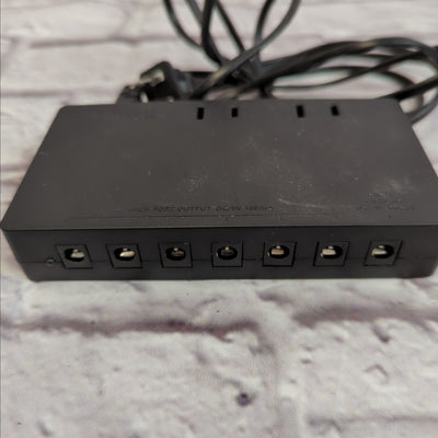 Hiree 9V Pedal Power Supply - No Power Cables