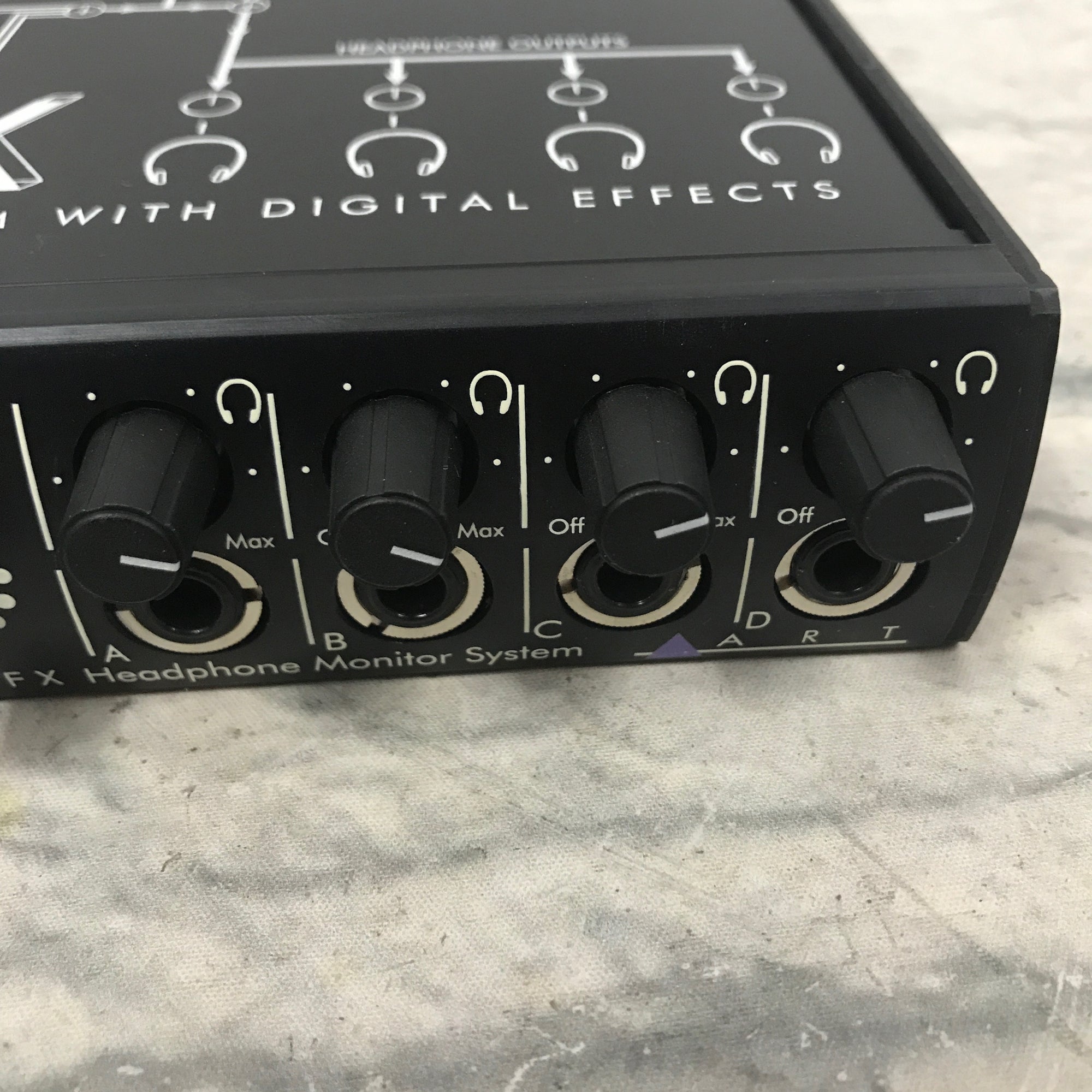 Art HPFX Headphone Monitor 4 - Channel / EFX System