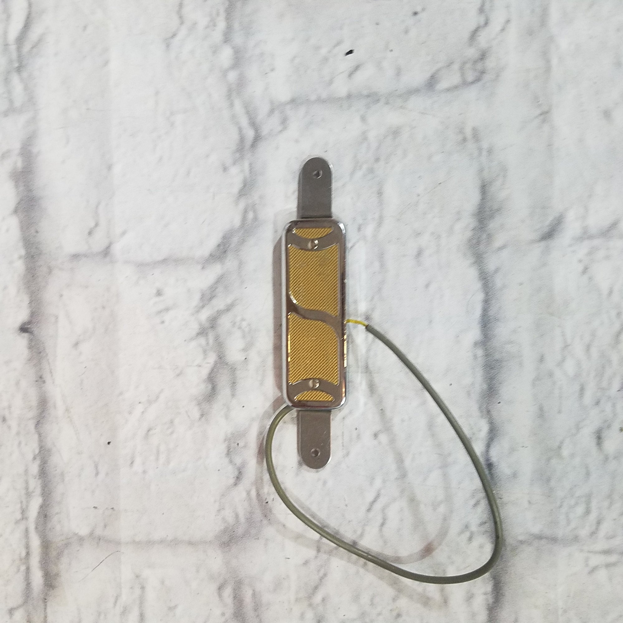 Unknown Single Coil Pickup Chrome/Gold