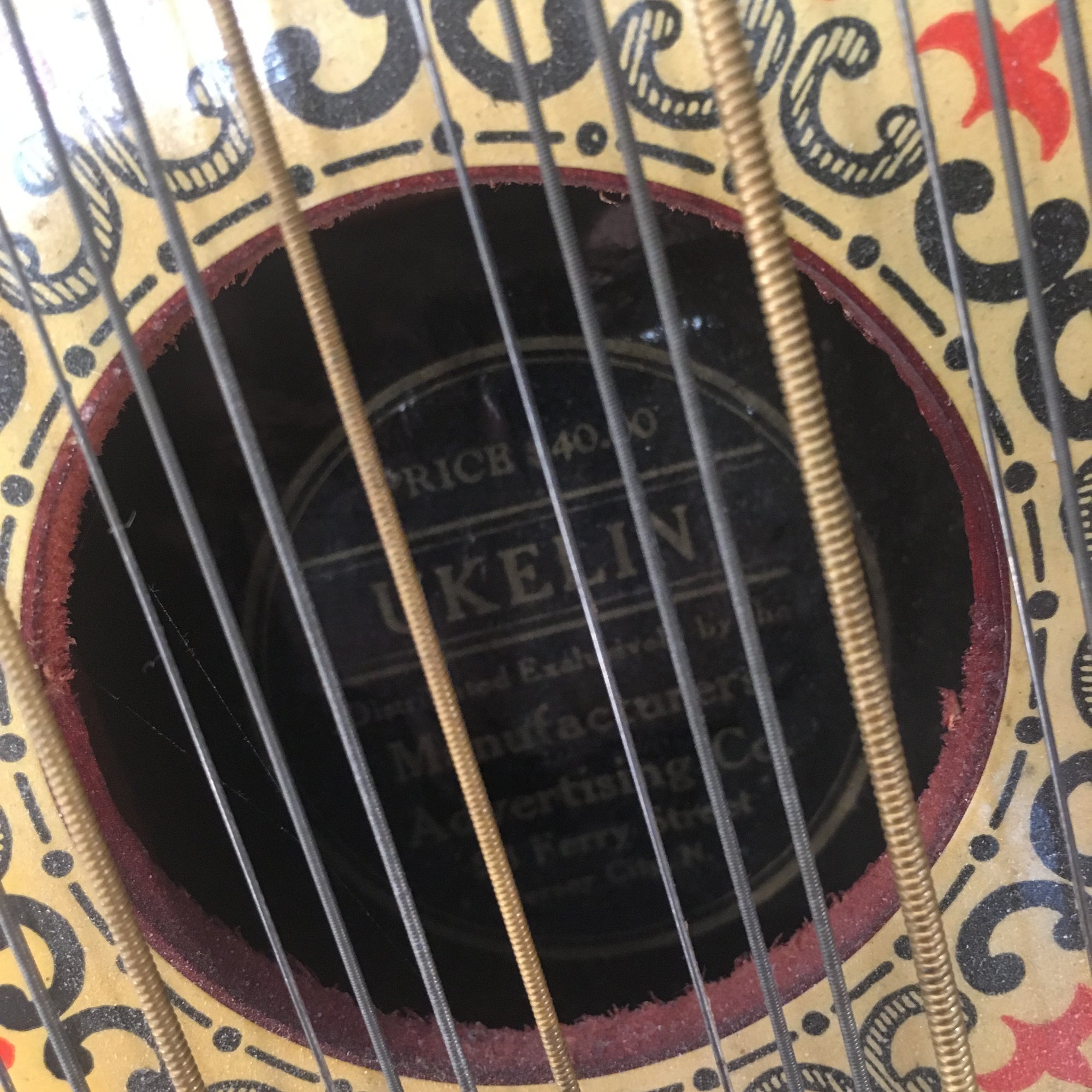 1920s Ukelin Manufactures Advertising Co. Two Hole Ukelin