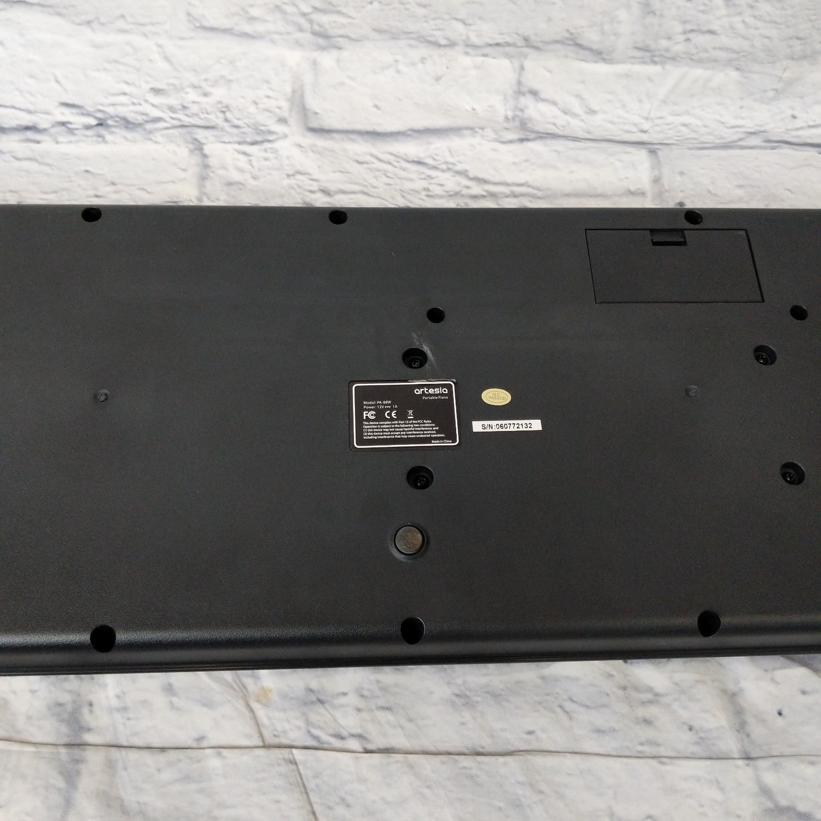 Artesia PA-88W Digital Piano