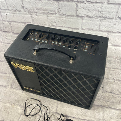 Vox VT20X Guitar Combo Amp w/ Power Supply