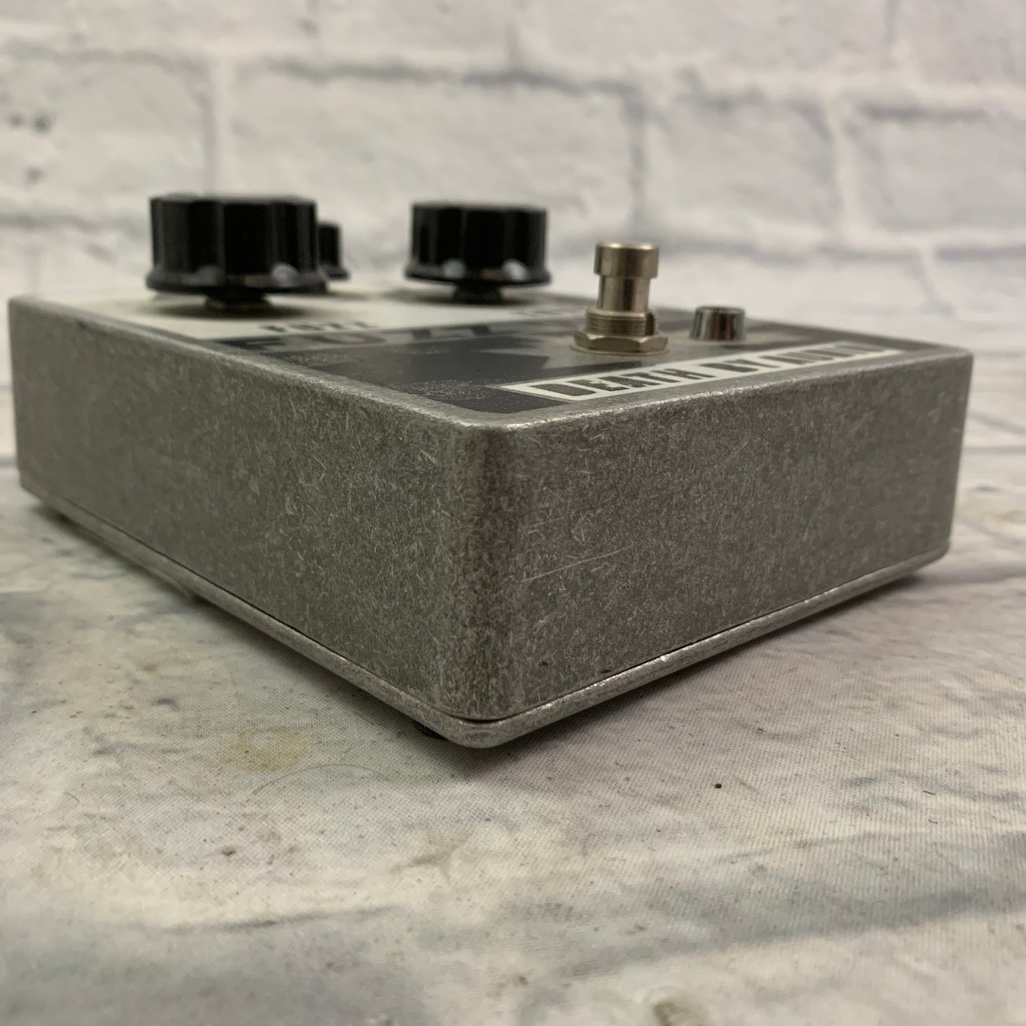 Death By Audio Fuzz War Pedal