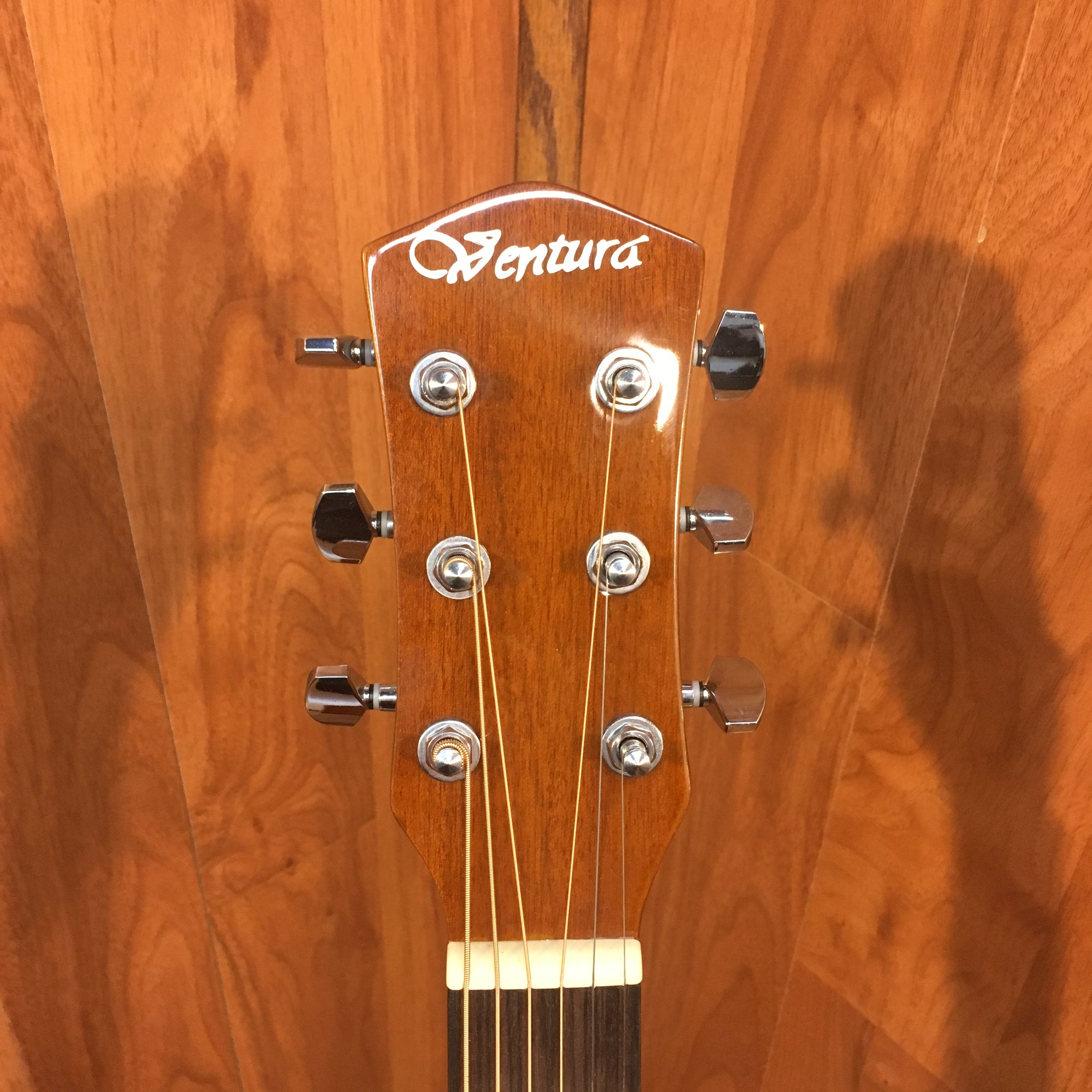 ** Ventura Vwd3 Gloss Acoustic Guitar