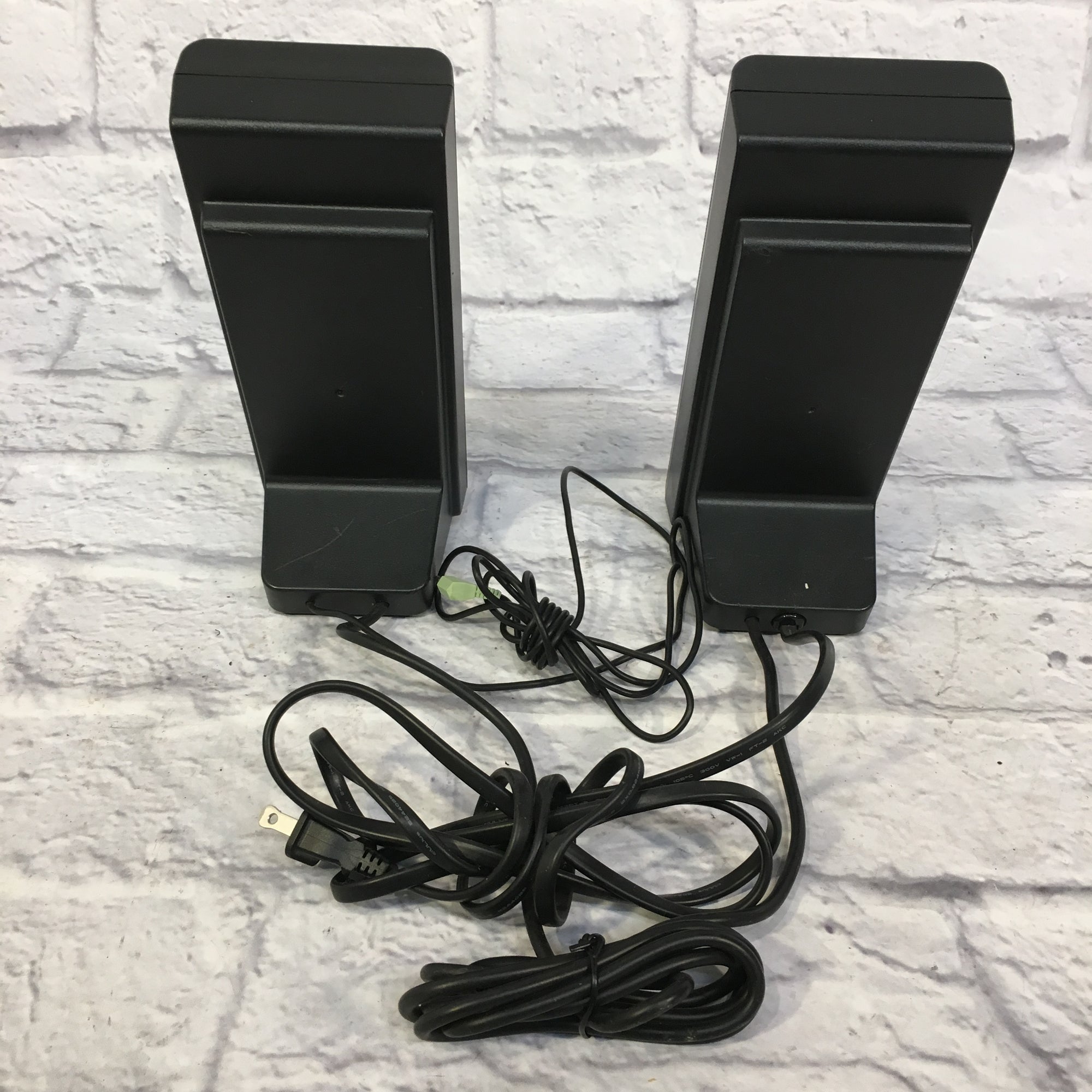 Logitech Reference Monitor Computer Speakers A151