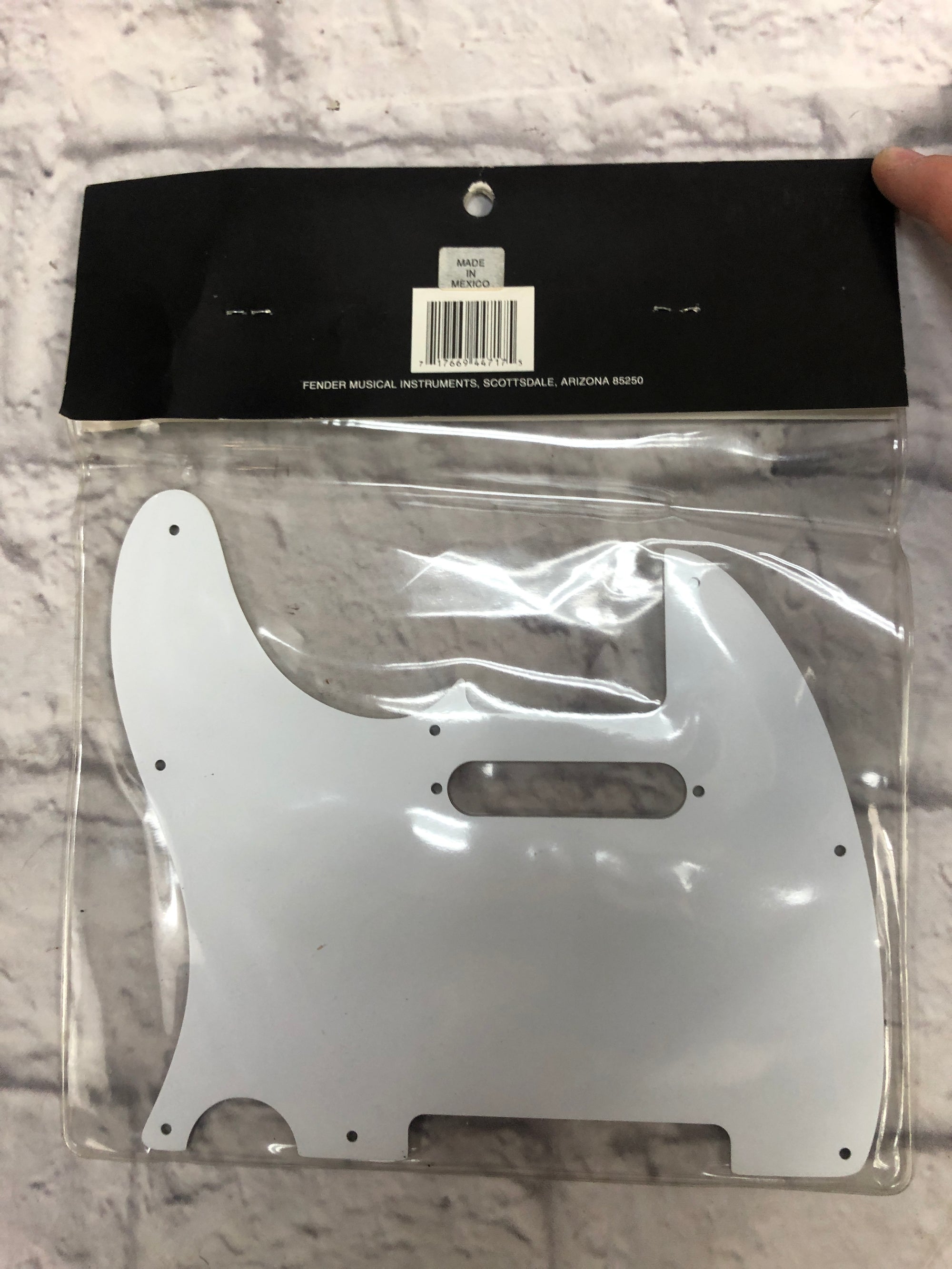 Fender Standard Telecaster White Pearl Pickguard