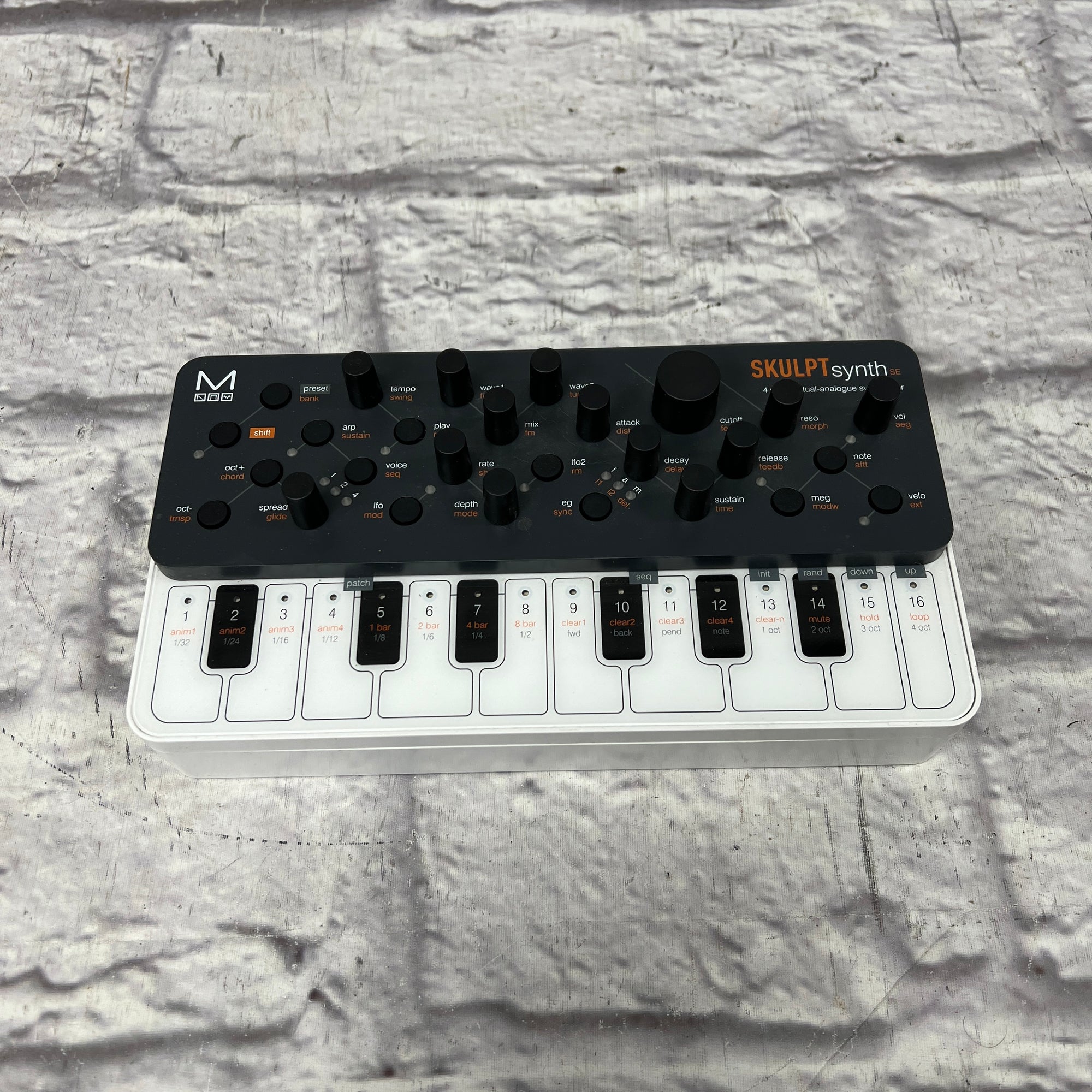 Modal Skulpt Digital Synth