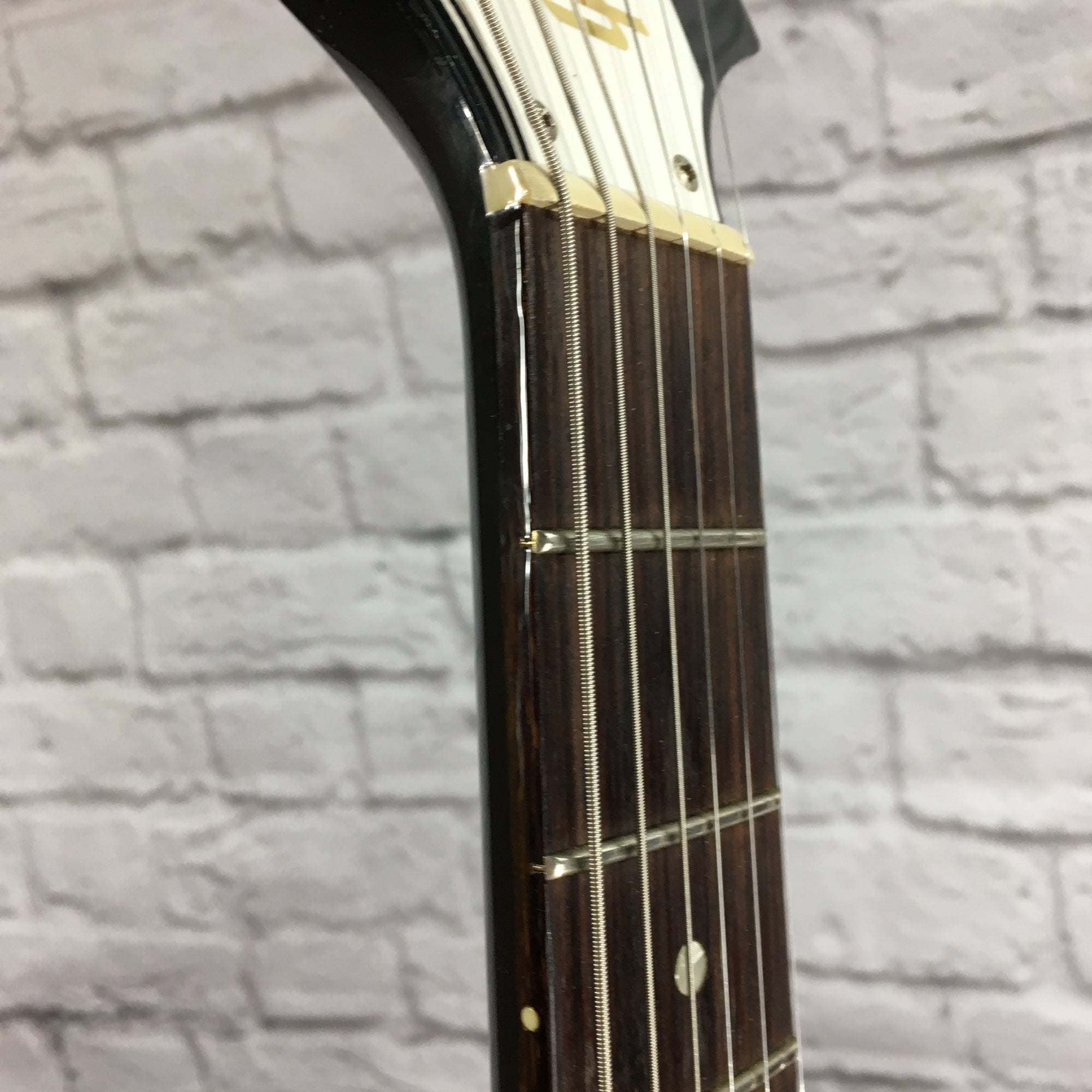 Gibson Flying V 1999 with TKL Hard Case