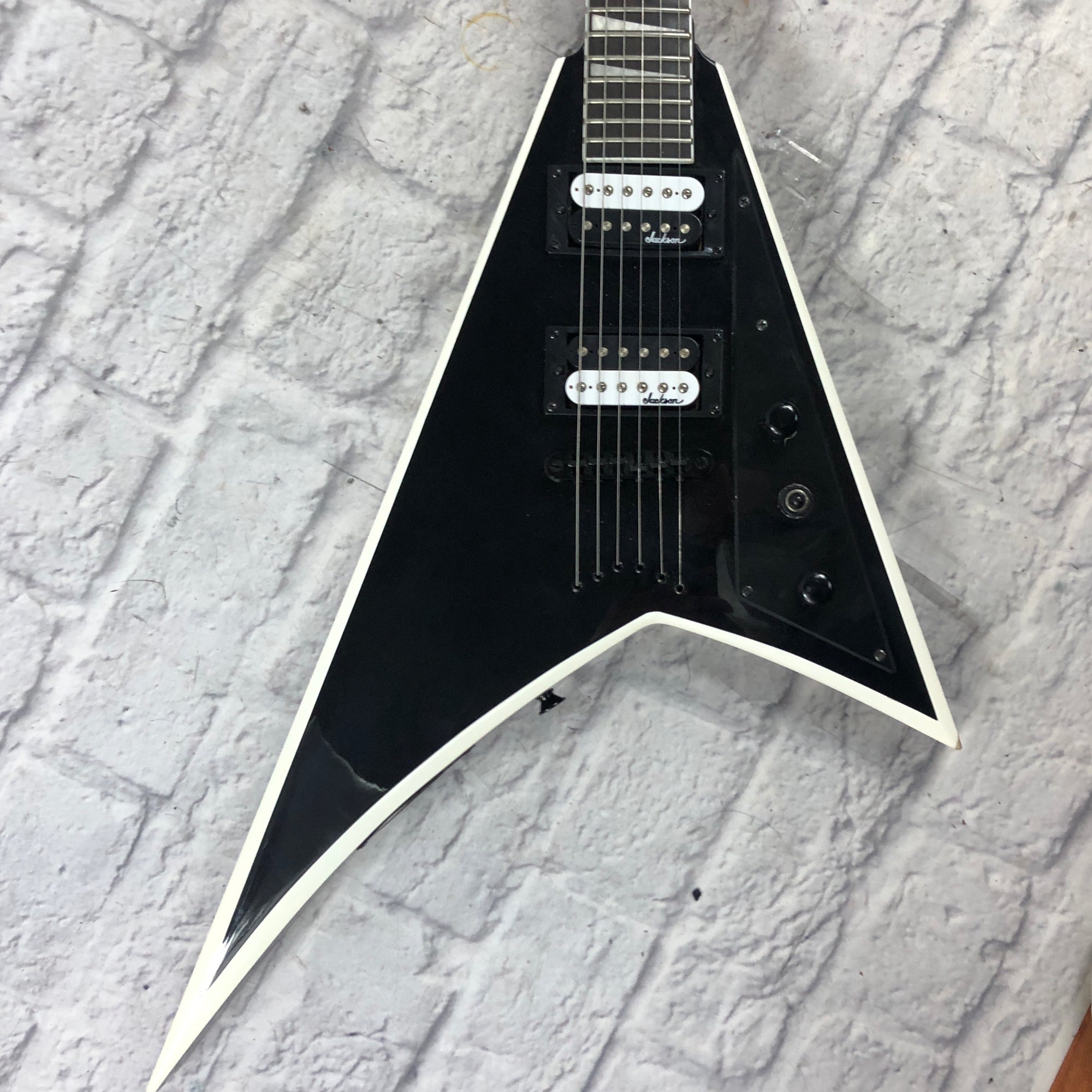 Jackson JS32 Rhoads V Electric Guitar - Evolution Music