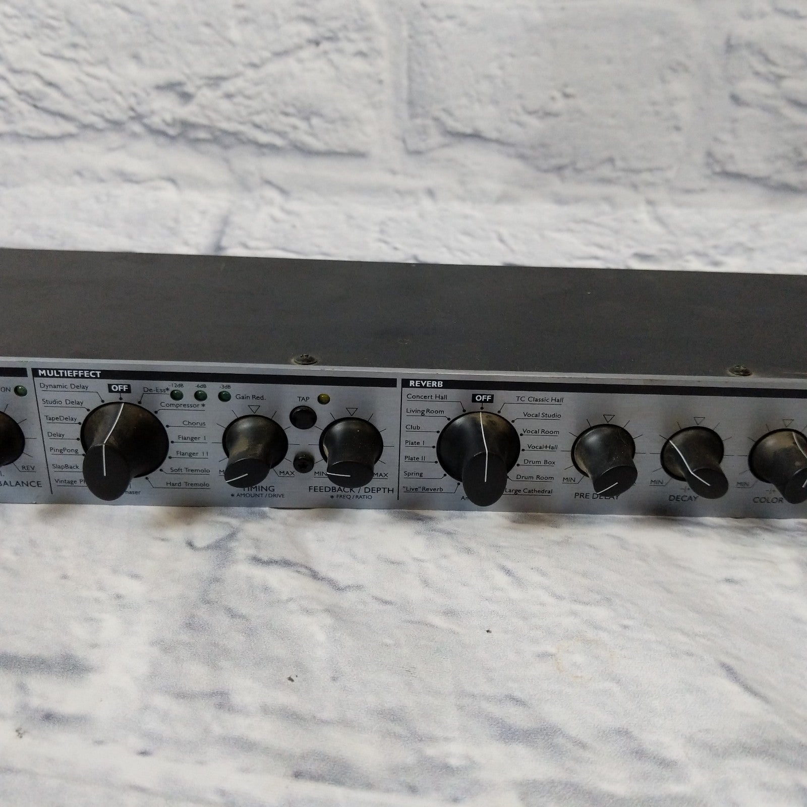 TC Electronic M300 Dual Engine Effects Processor Rack