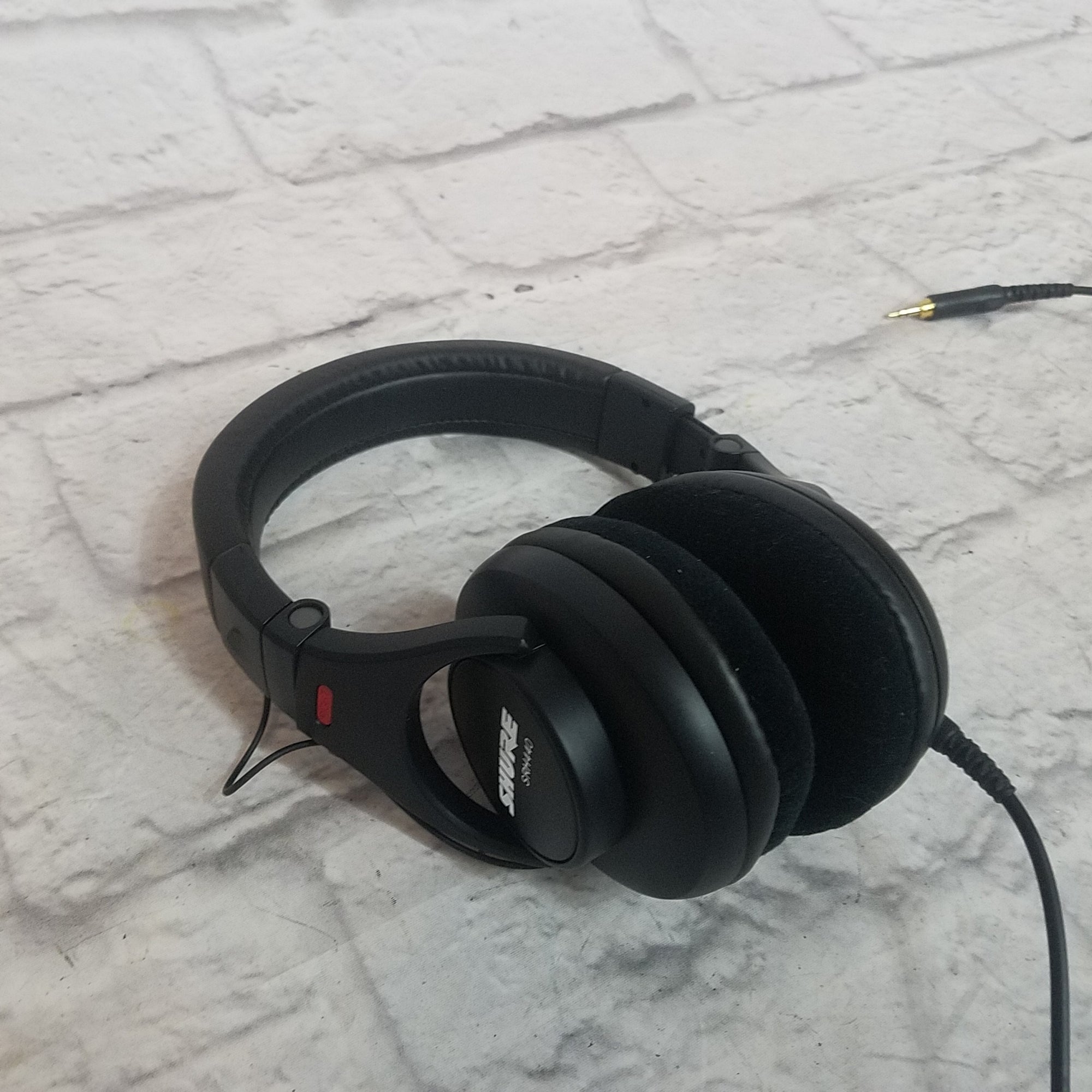 Shure SRH 440 Studio Headphones