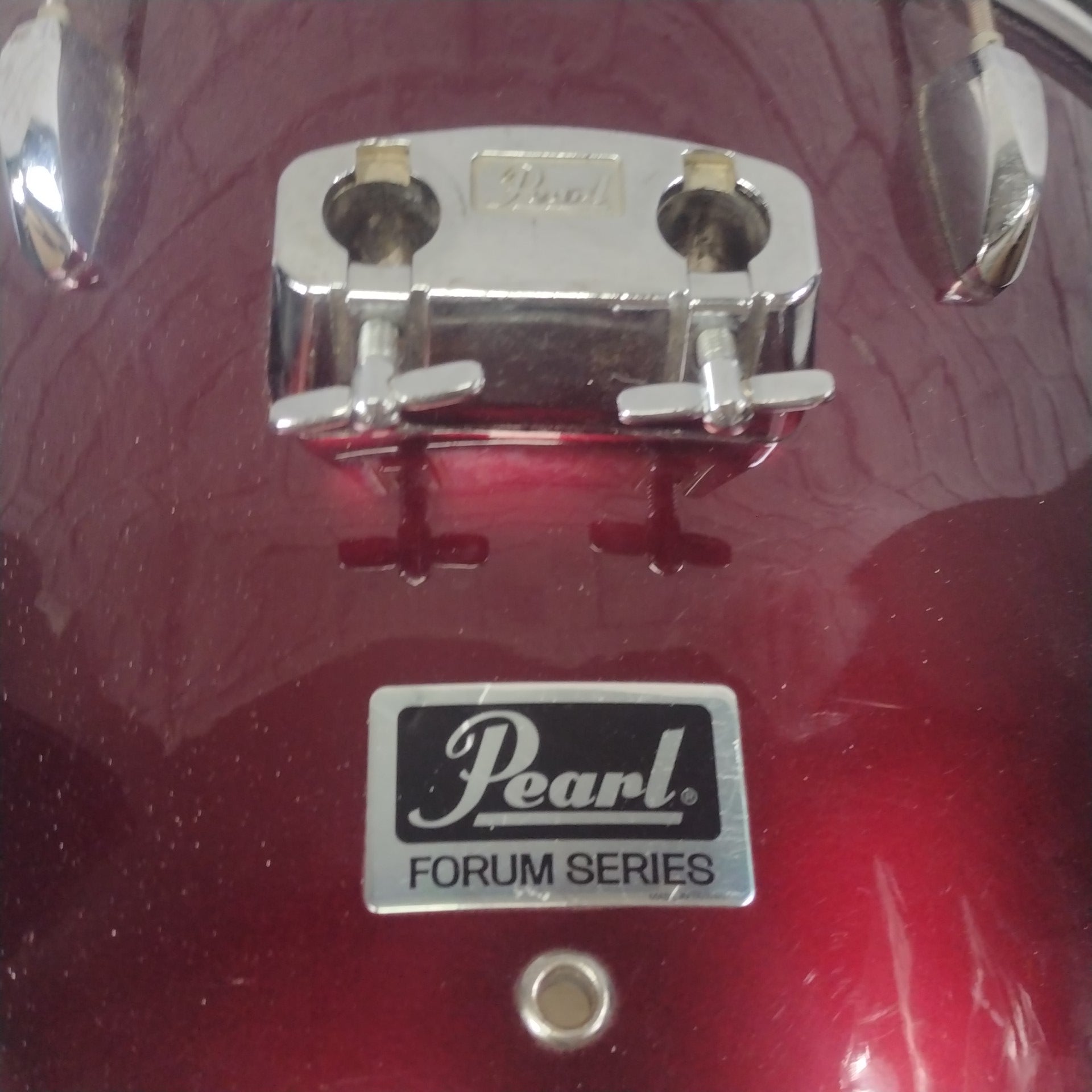 Pearl Forum Series 22 x 16 Bass Drum - Wine Red