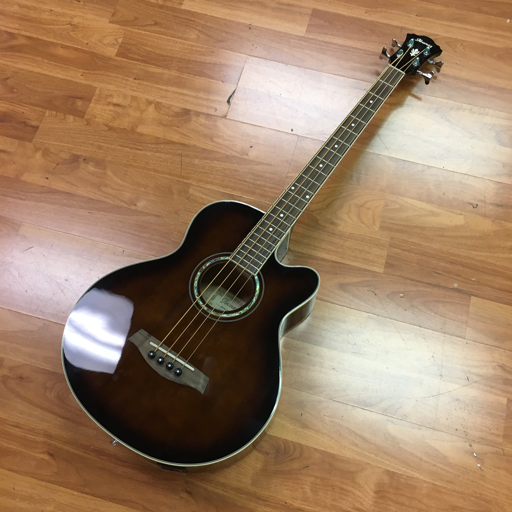 Ibanez AEB10E Acoustic Bass