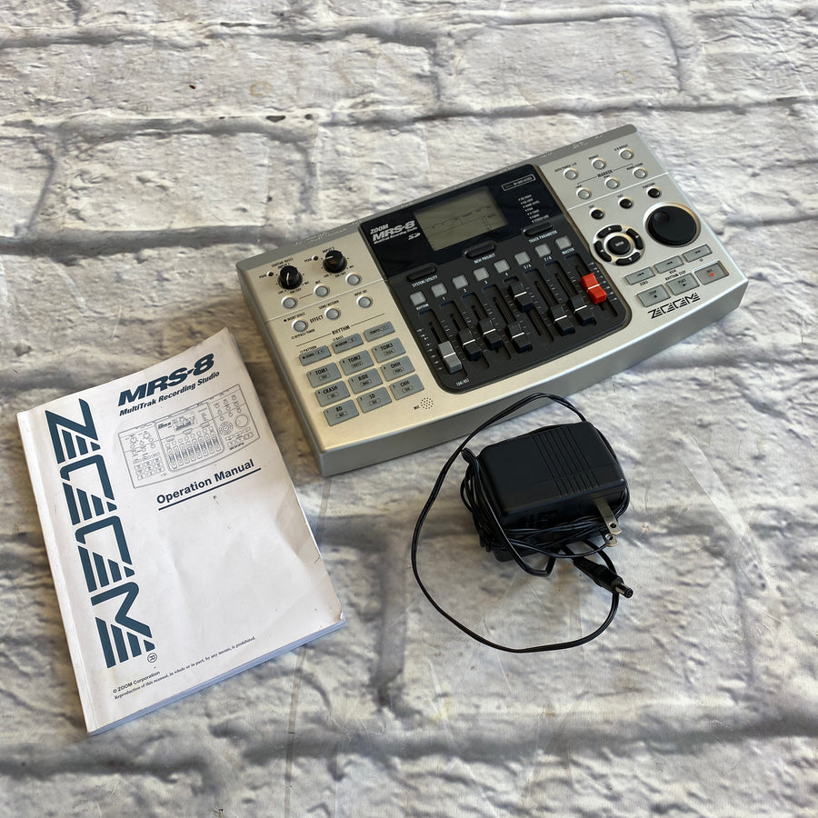 Zoom MRS-8 Multitrack Recording Studio