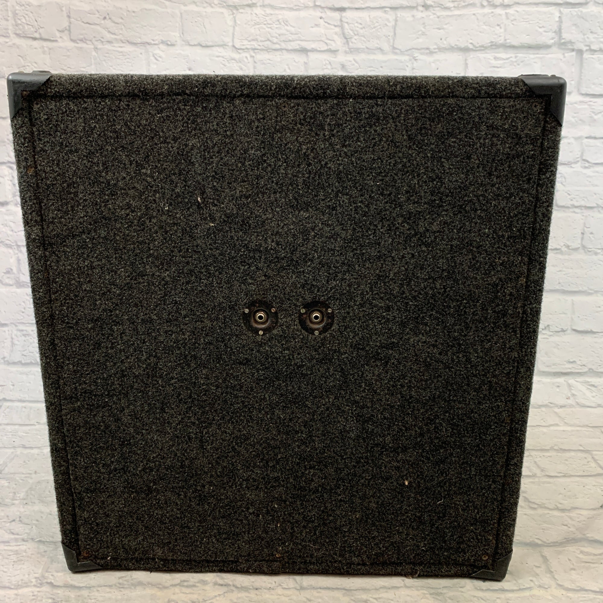Unknown 15" Carpeted Speaker Bass Cabinet