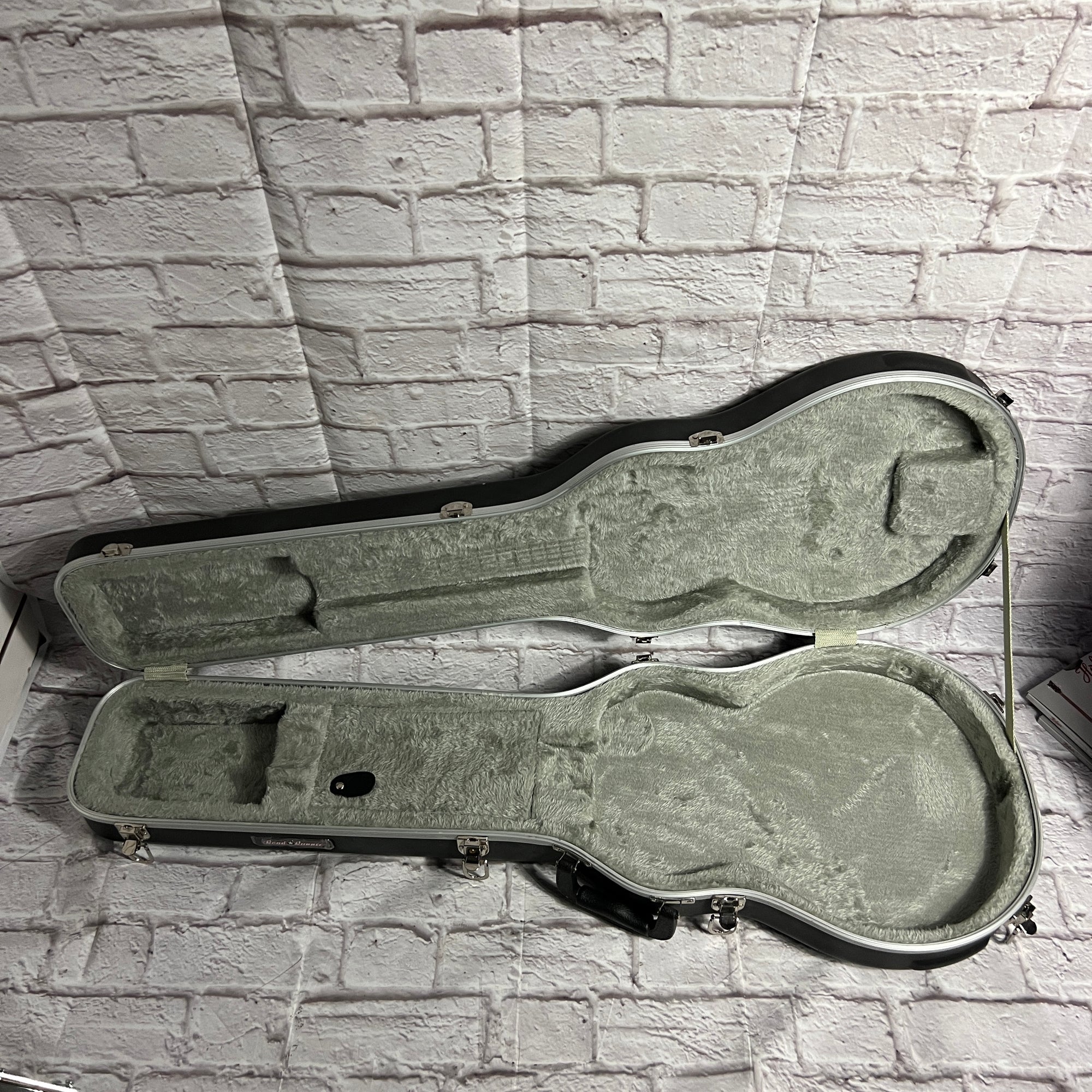 Road Runner Les Paul Hard Case