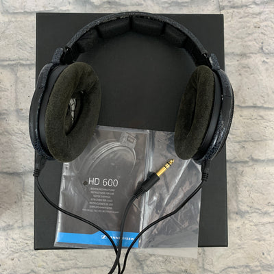 Sennheiser HD 600 Professional Studio Headphones