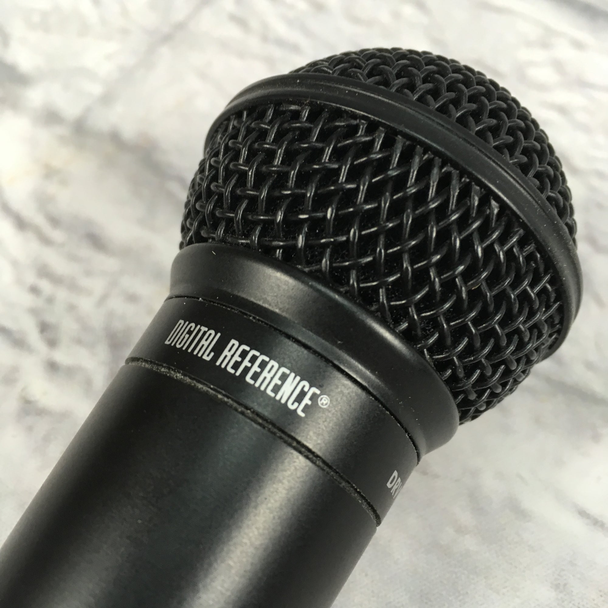 Digital Reference DRV100 Dynamic Microphone