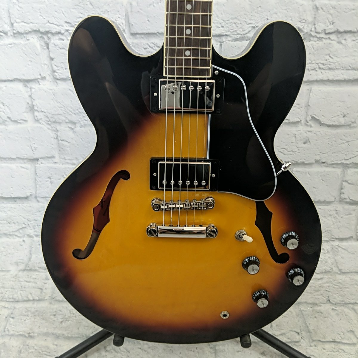 Epiphone ES-335 Semi-Hollow Electric Guitar - Vintage Sunburst